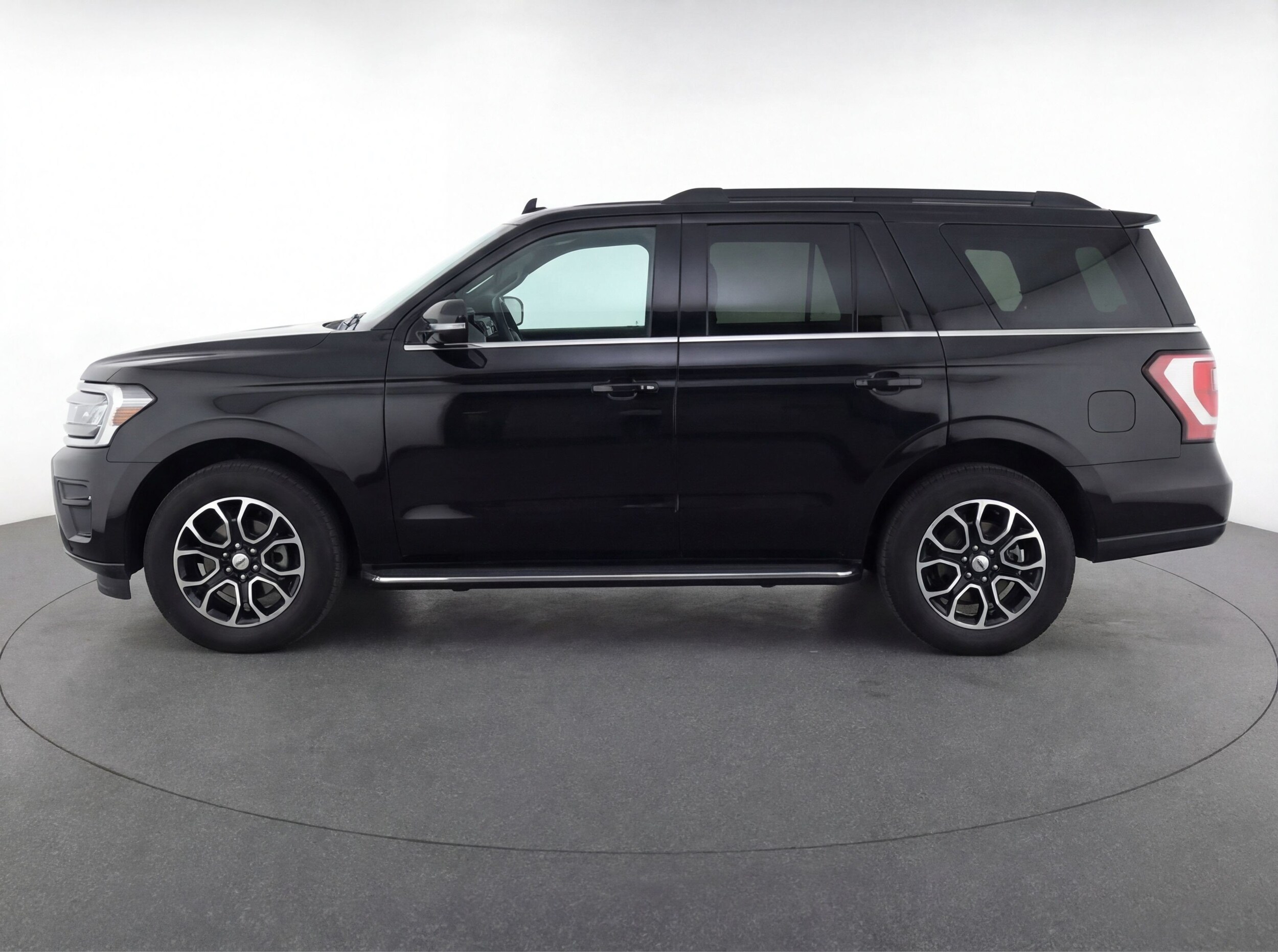 Thumbnail: 2023 Ford Expedition - 5
