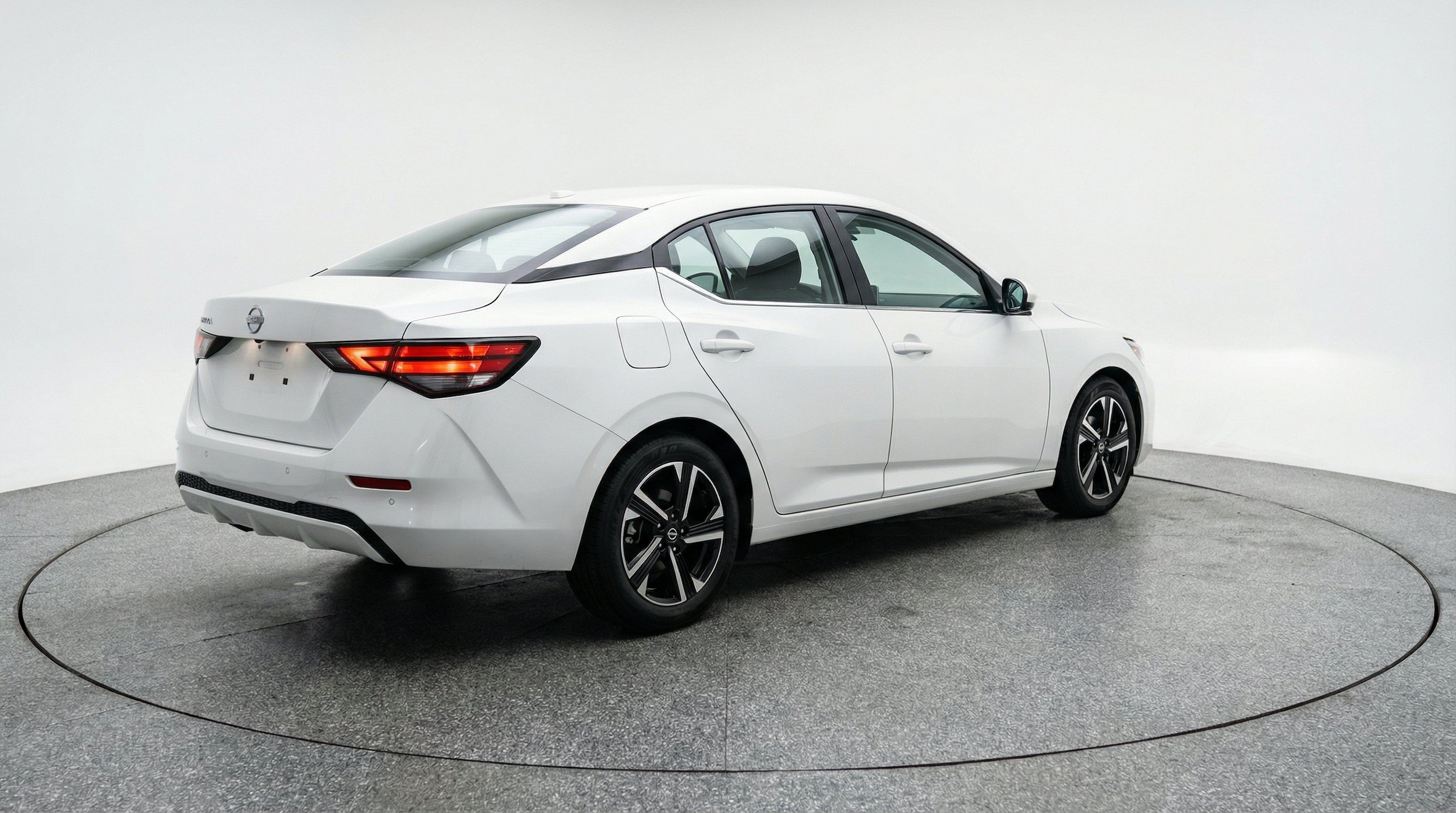Thumbnail: 2025 Nissan Sentra - 9