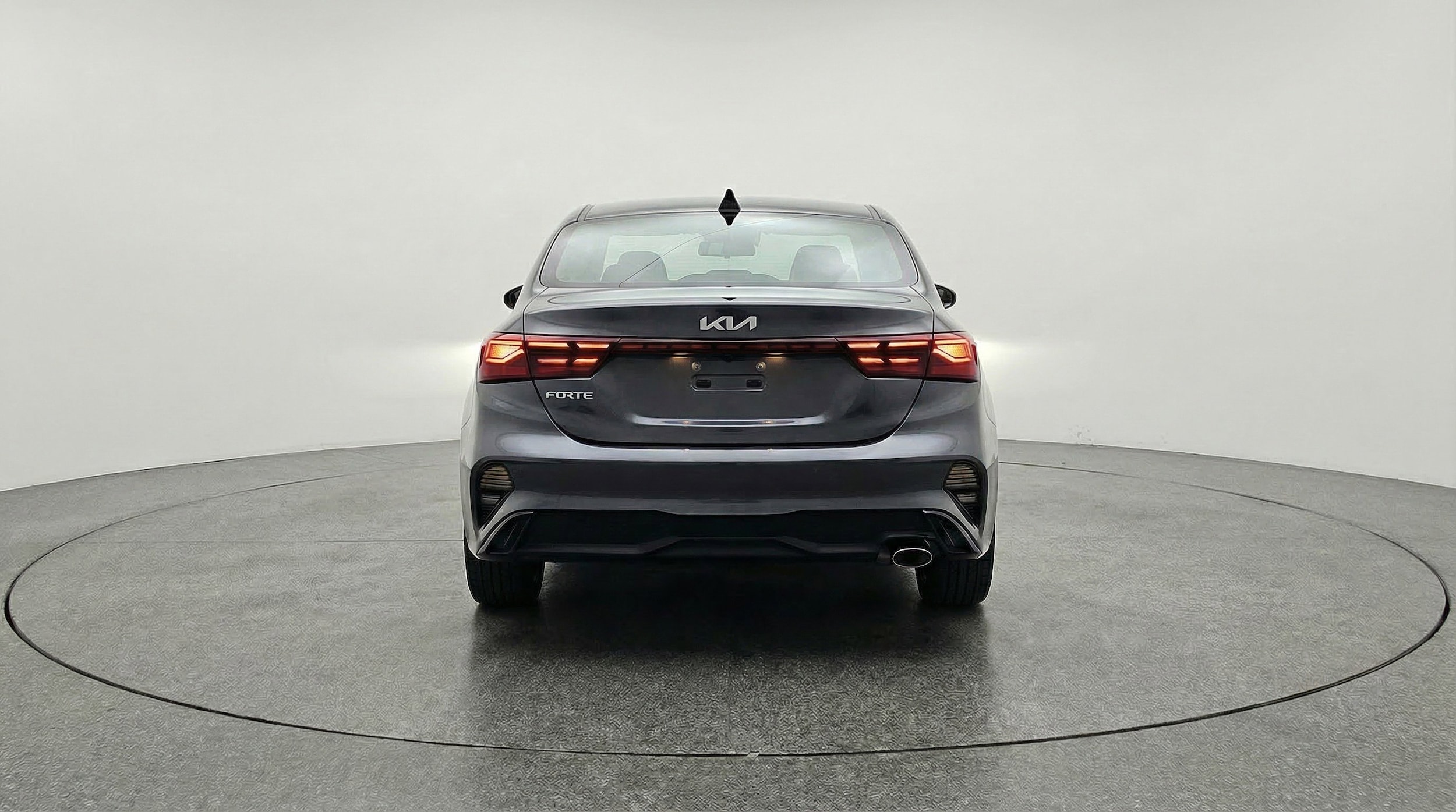 Thumbnail: 2024 Kia Forte - 7