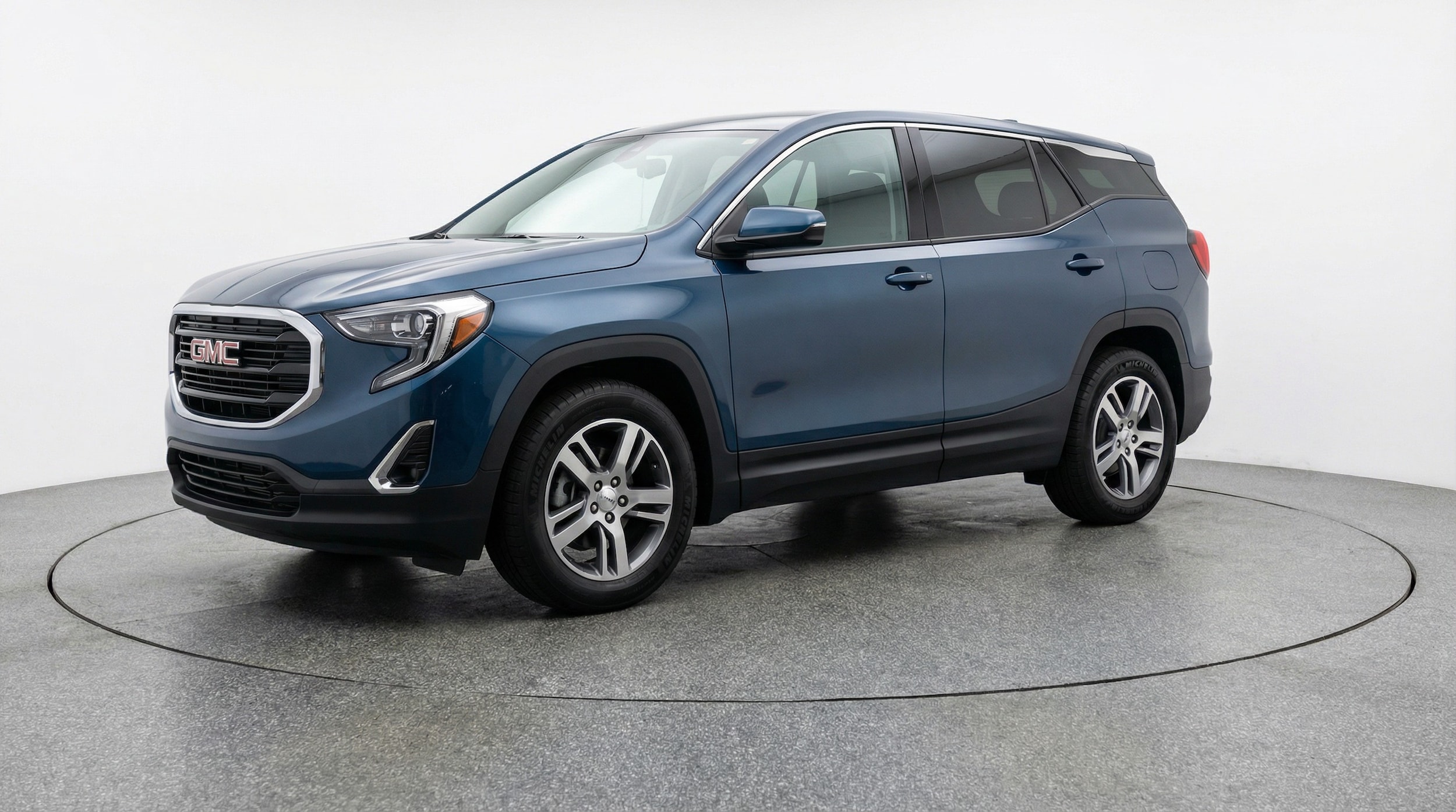 Thumbnail: 2024 GMC Terrain - 3