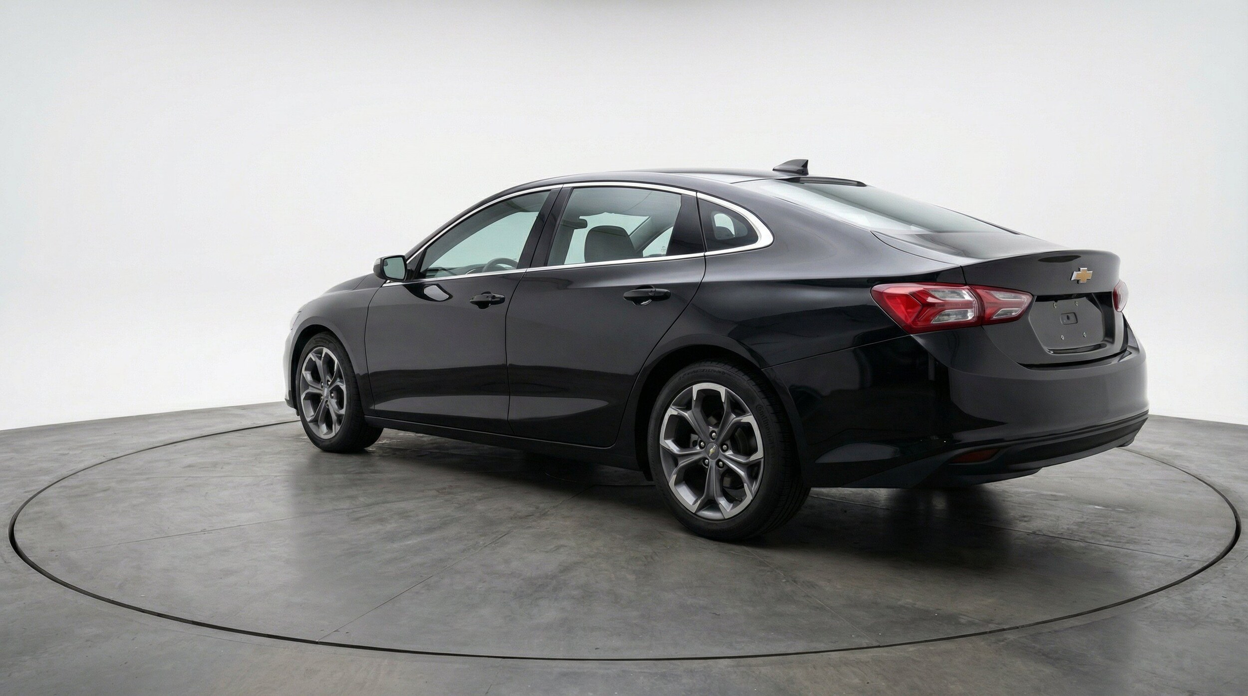 Thumbnail: 2024 Chevrolet Malibu - 6