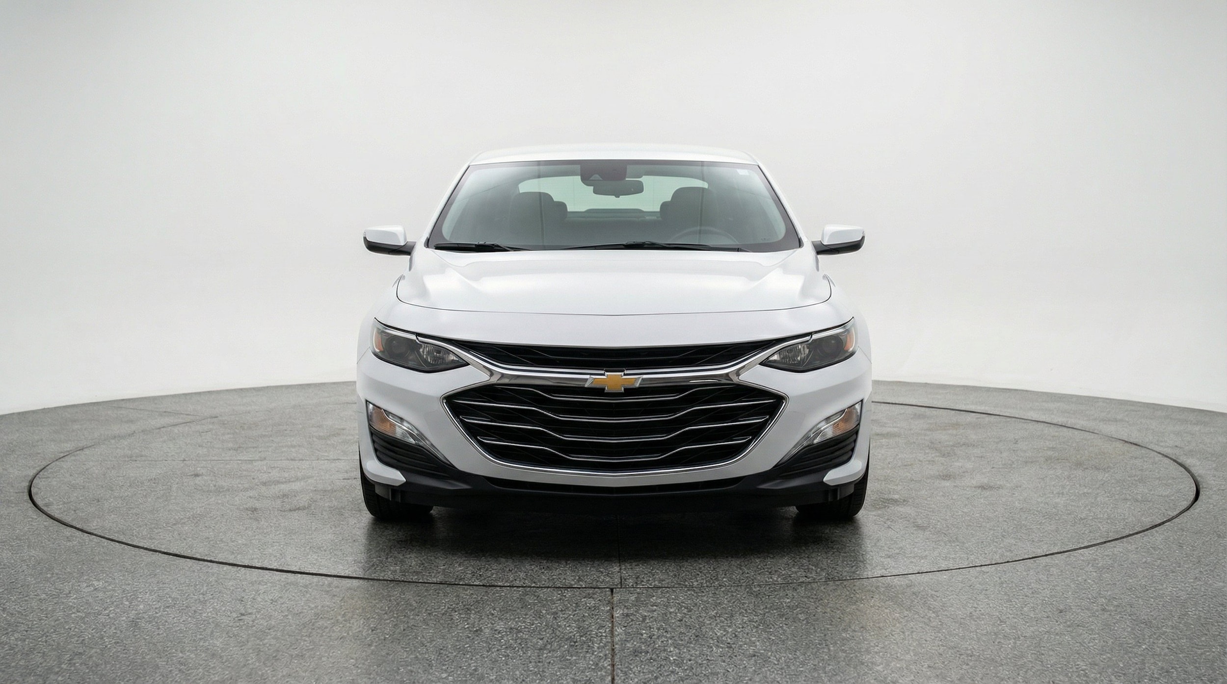 Thumbnail: 2024 Chevrolet Malibu - 2