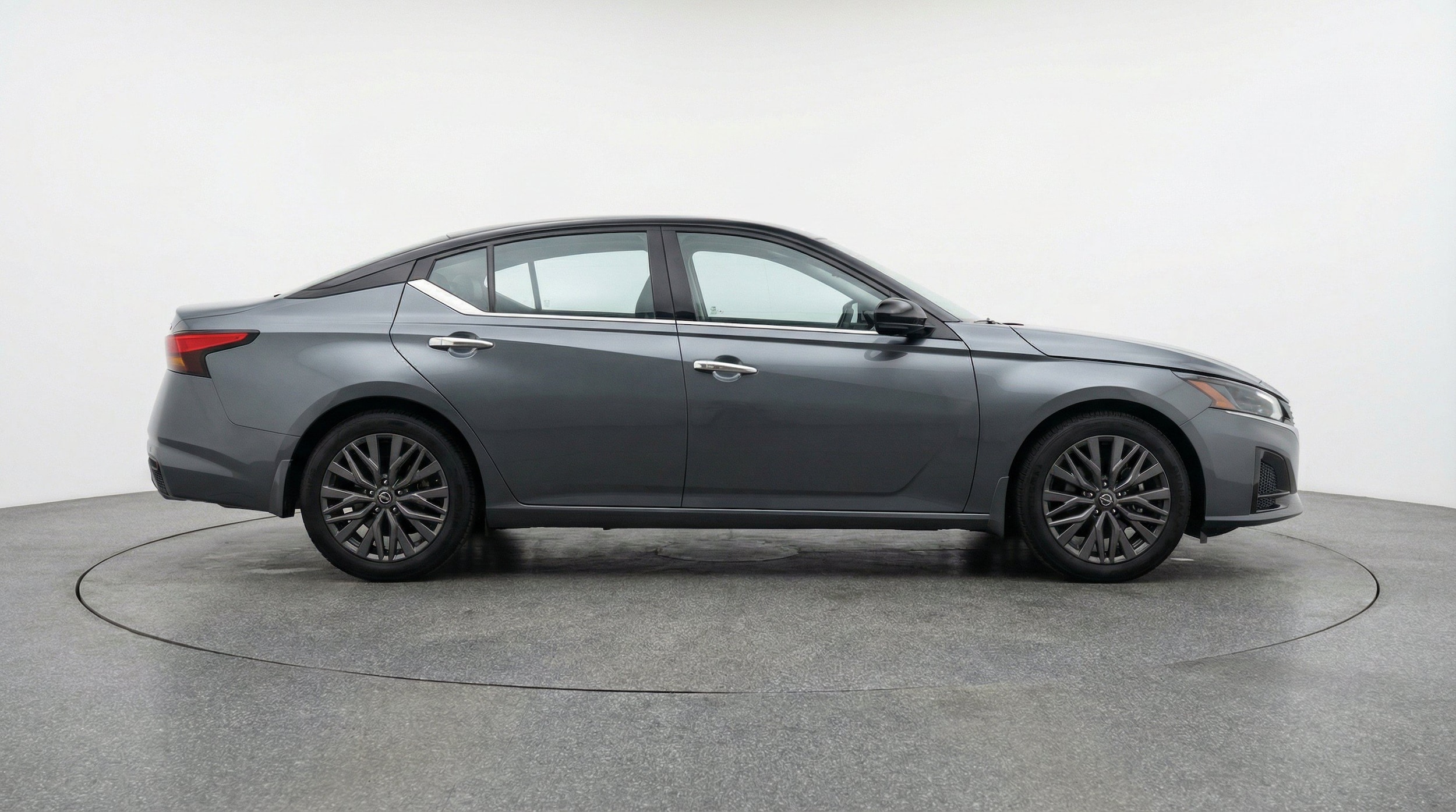 Thumbnail: 2025 Nissan Altima - 11