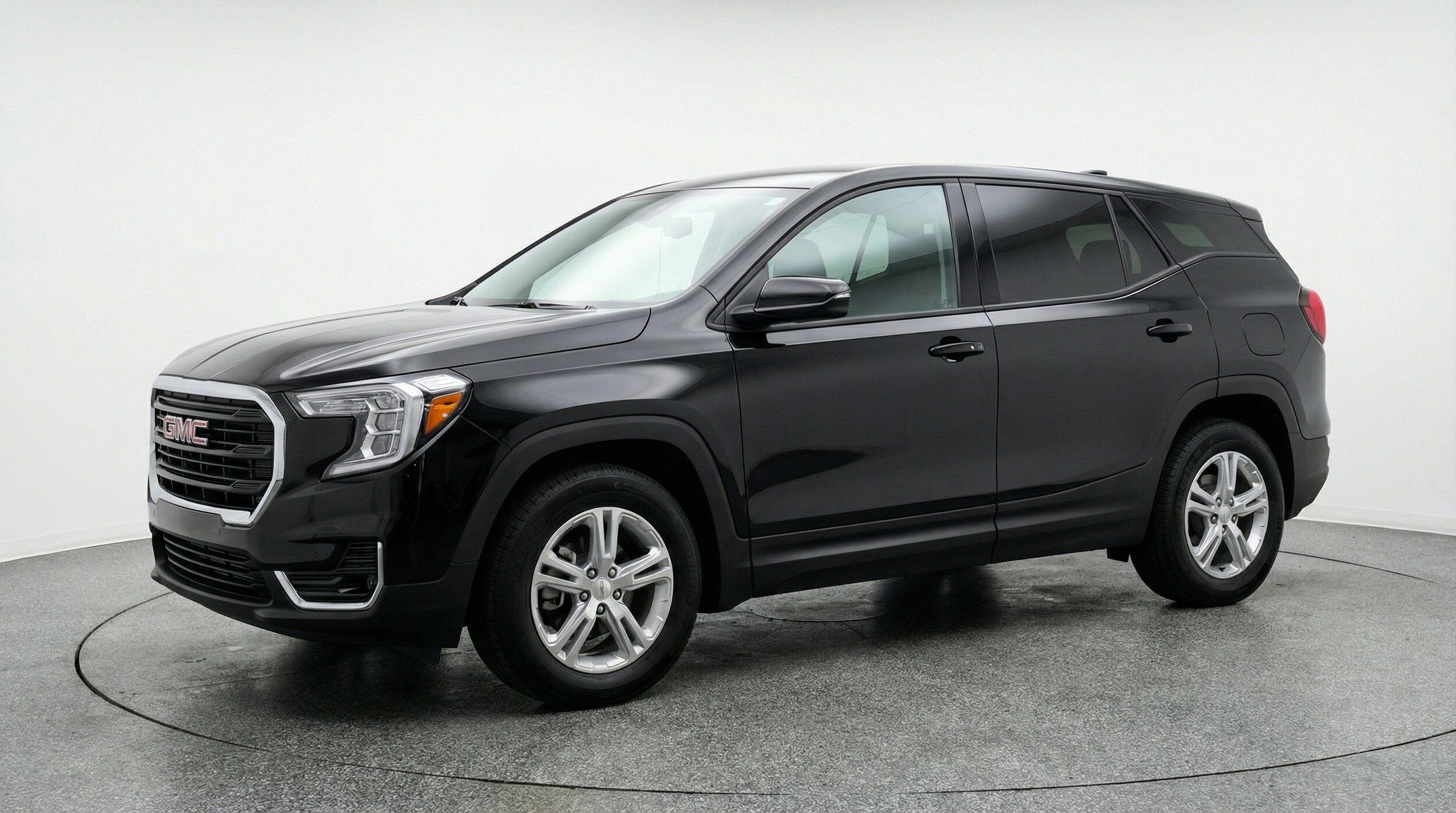 Thumbnail: 2024 GMC Terrain - 3