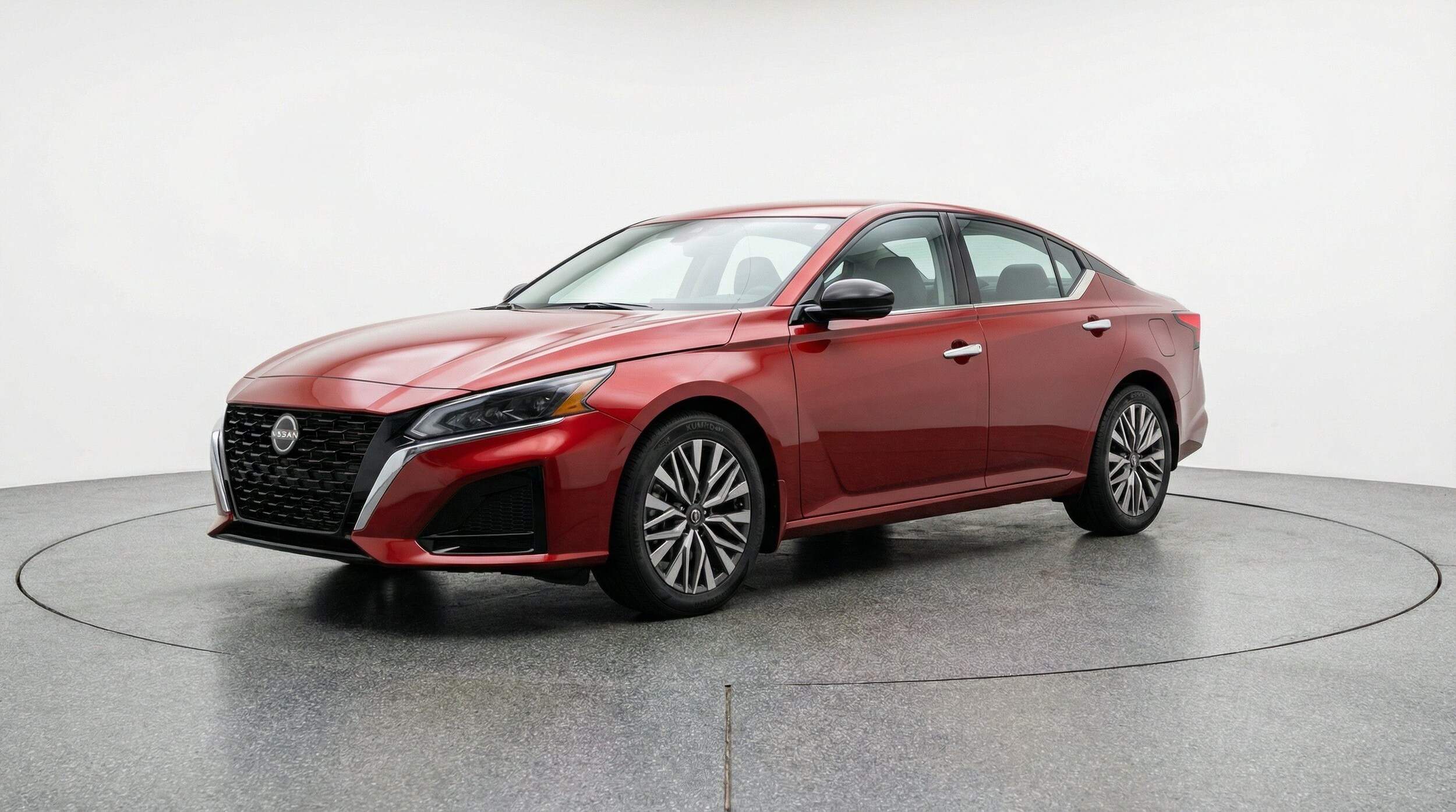 Thumbnail: 2025 Nissan Altima - 3