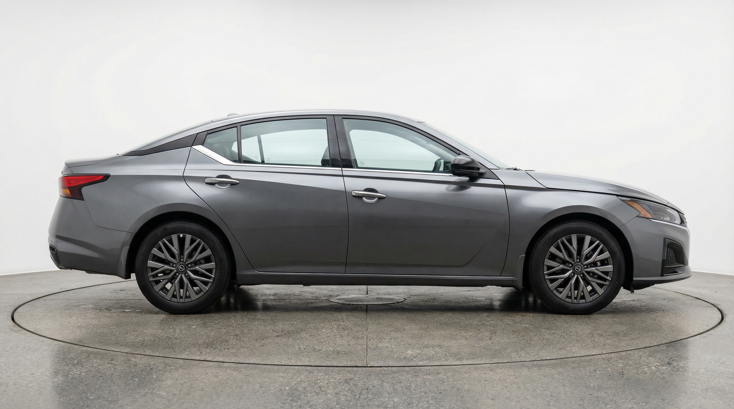 Thumbnail: 2025 Nissan Altima - 8