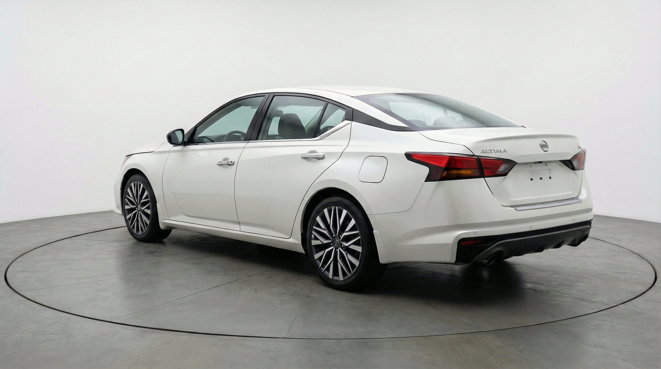 Thumbnail: 2025 Nissan Altima - 6