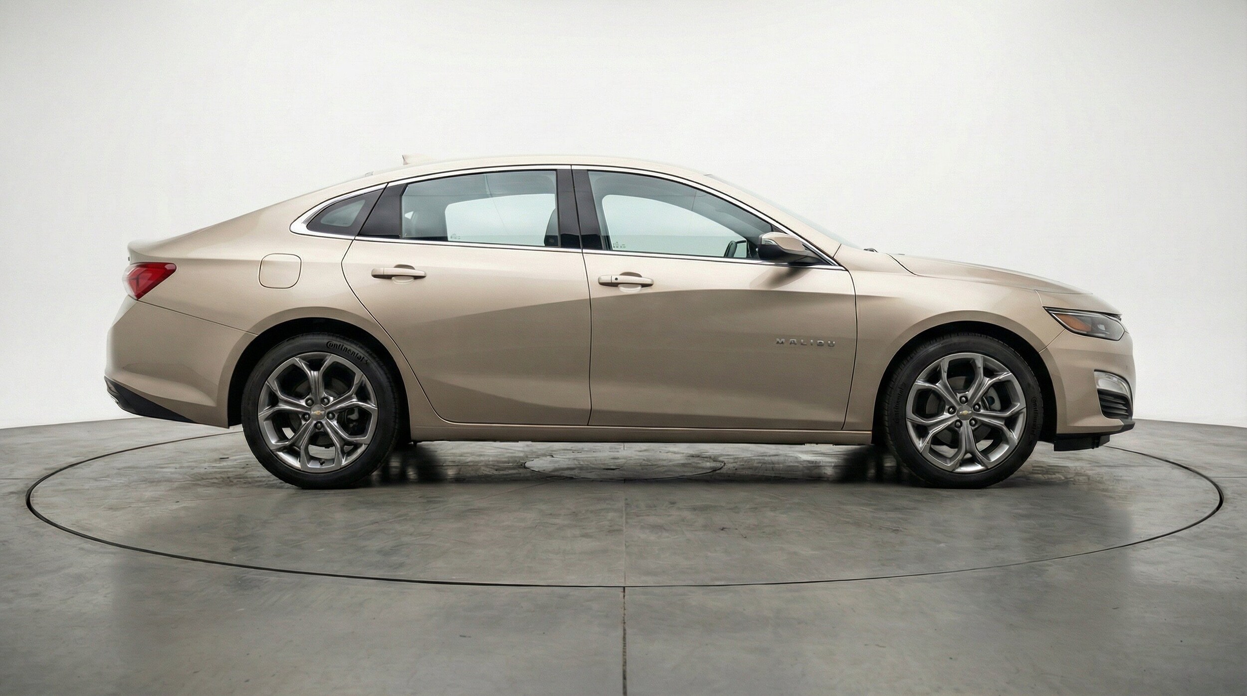 Thumbnail: 2024 Chevrolet Malibu - 11
