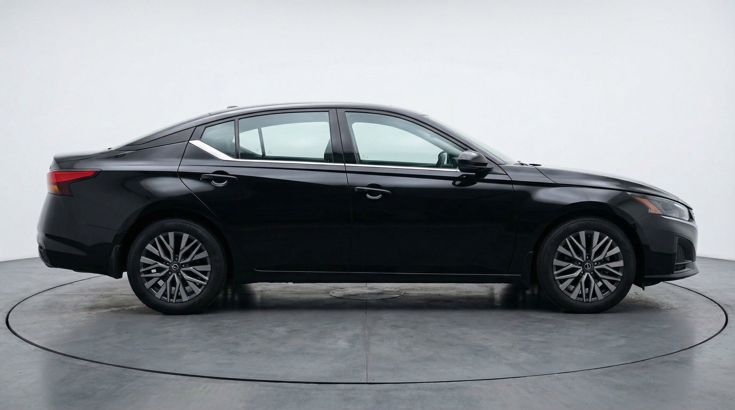 Thumbnail: 2025 Nissan Altima - 11
