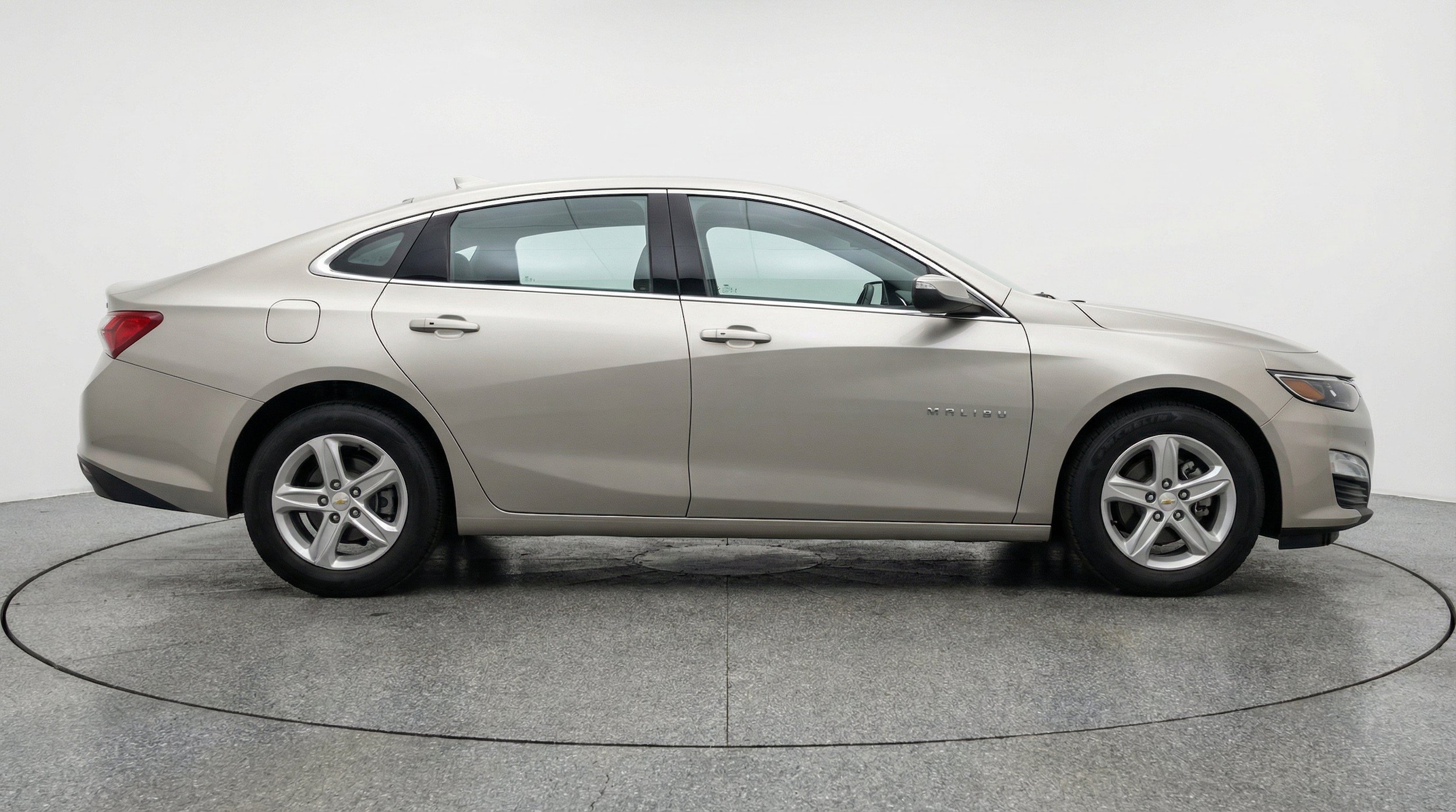 Thumbnail: 2024 Chevrolet Malibu - 11