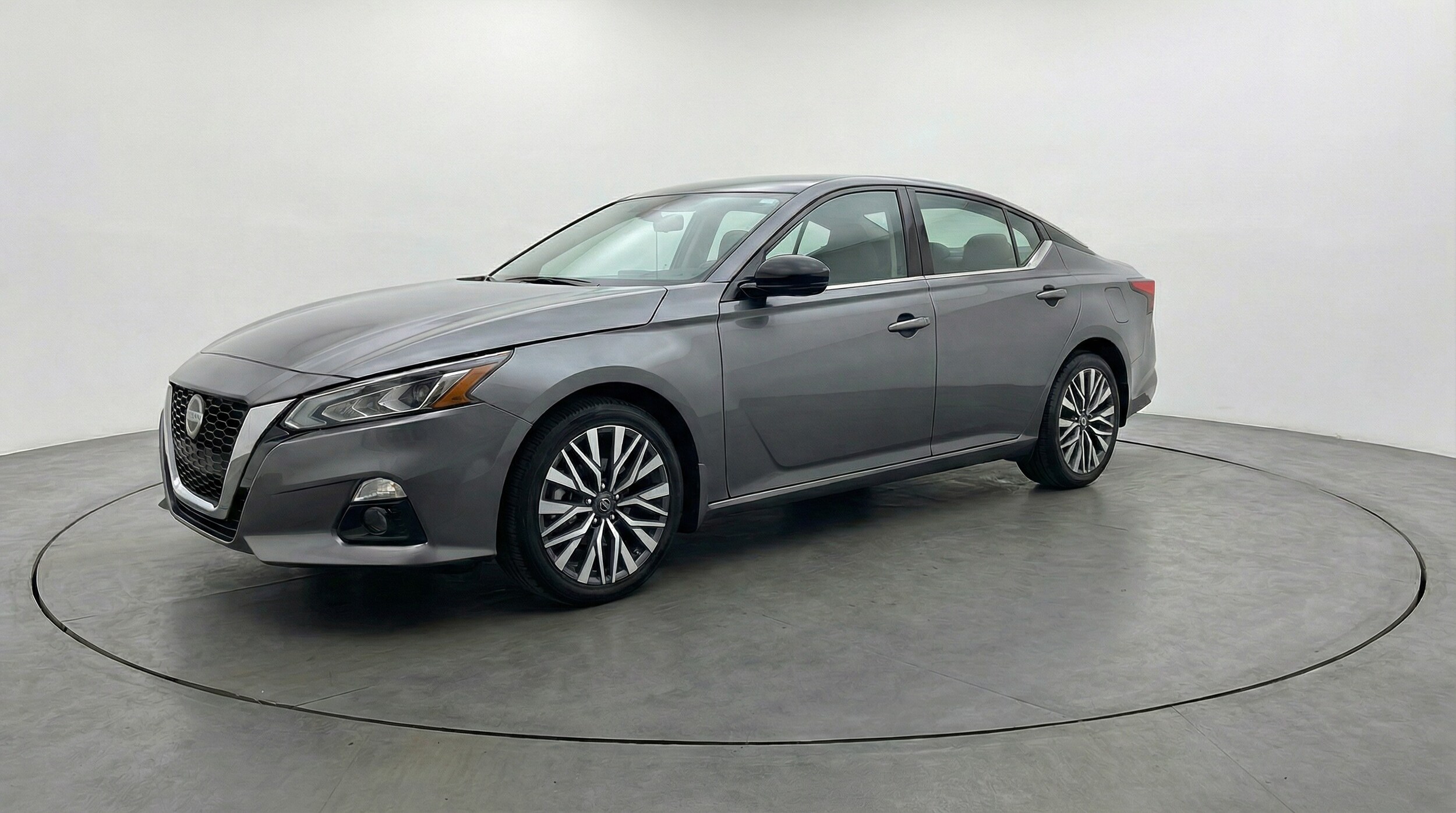 Thumbnail: 2025 Nissan Altima - 3