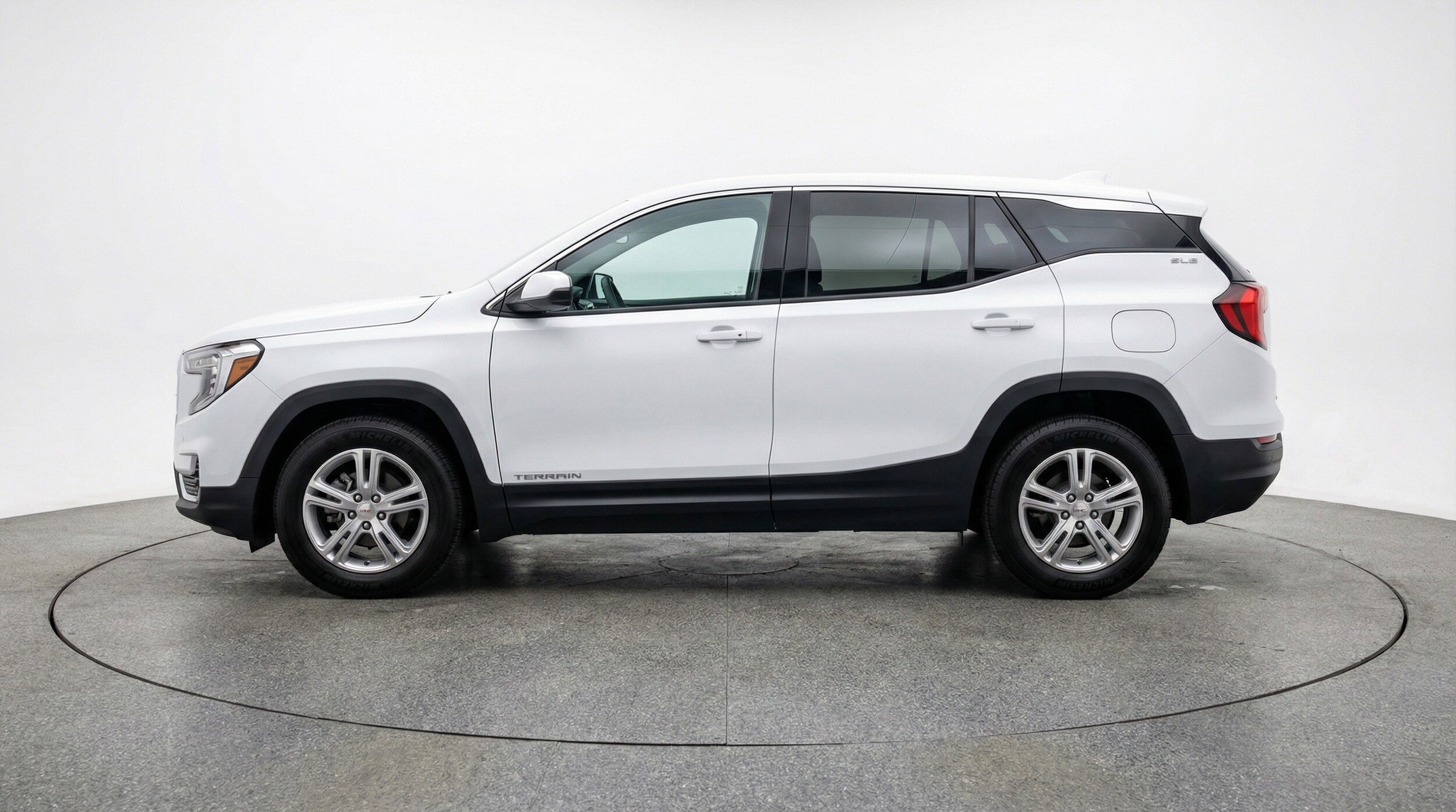 Thumbnail: 2024 GMC Terrain - 5