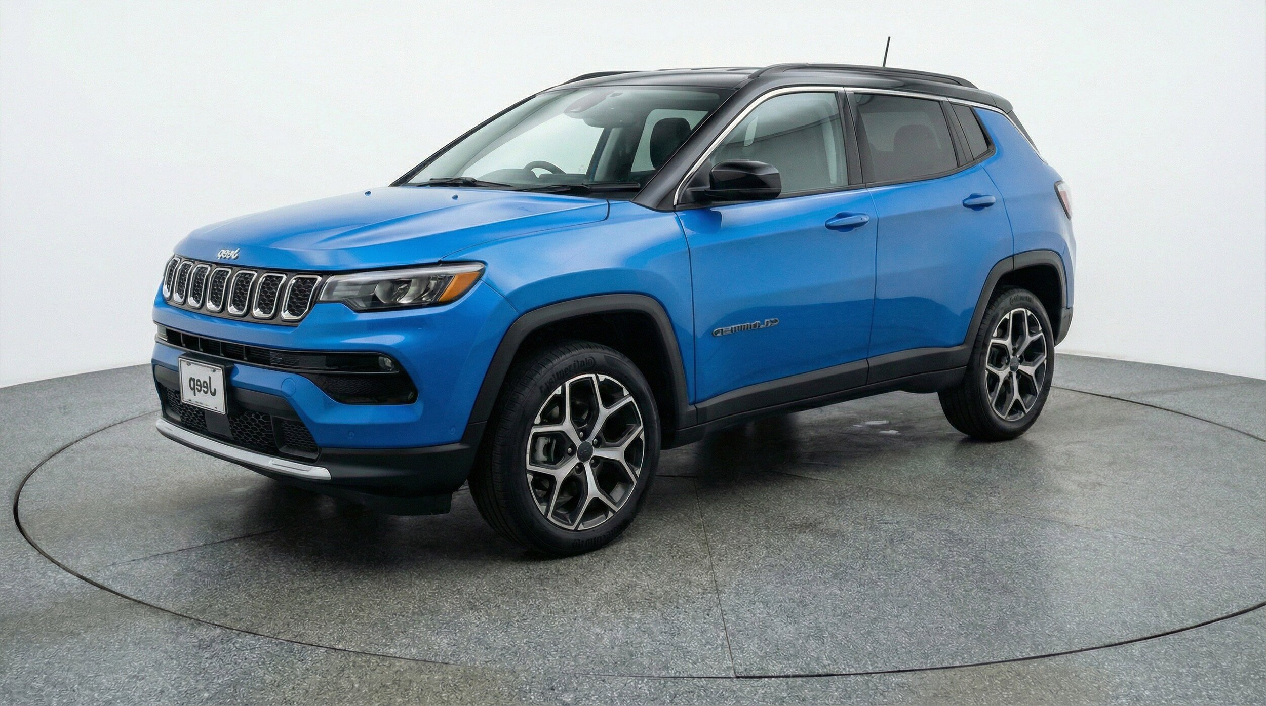 Thumbnail: 2025 Jeep Compass - 3