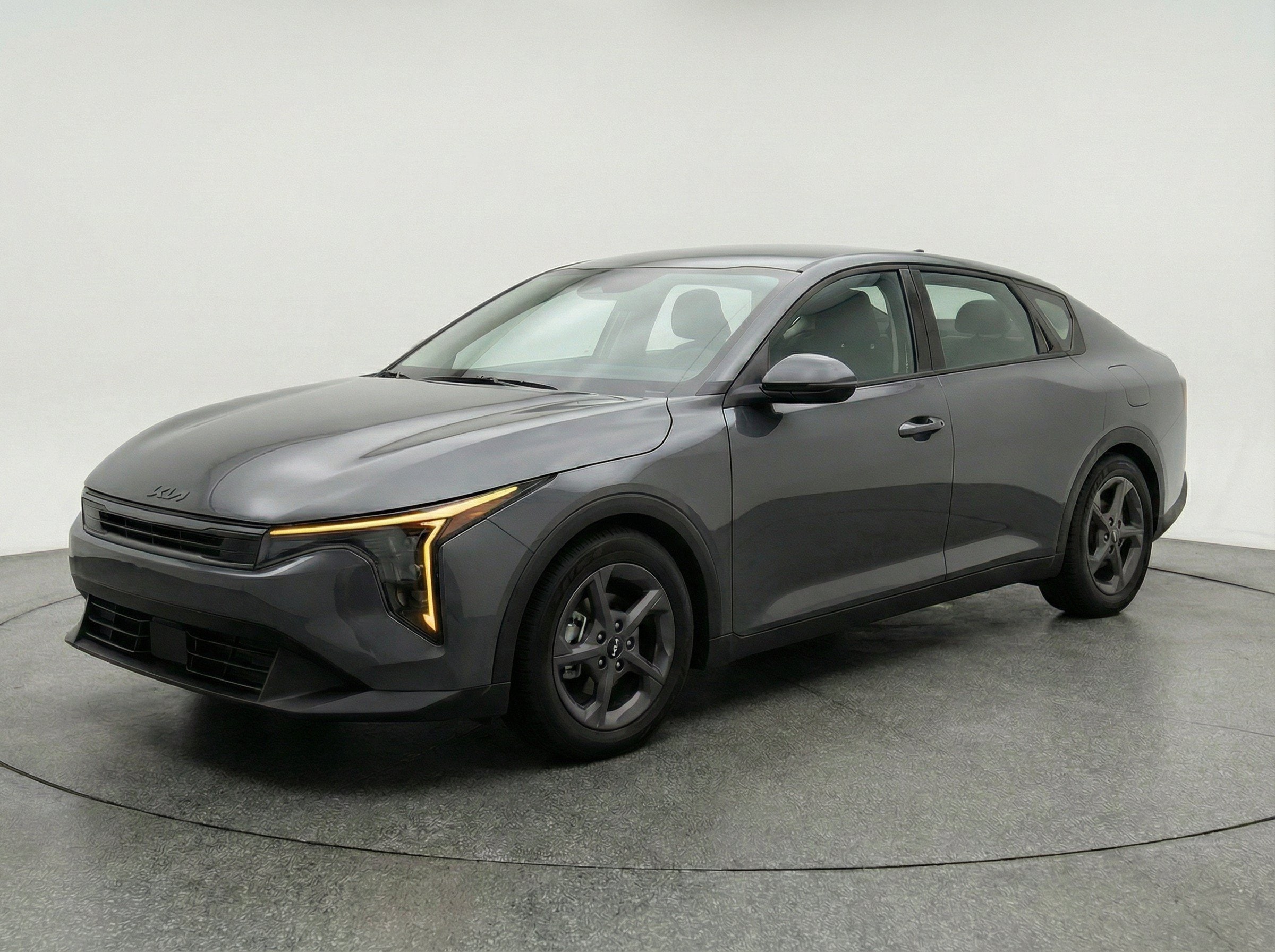 Thumbnail: 2025 Kia K4 - 3
