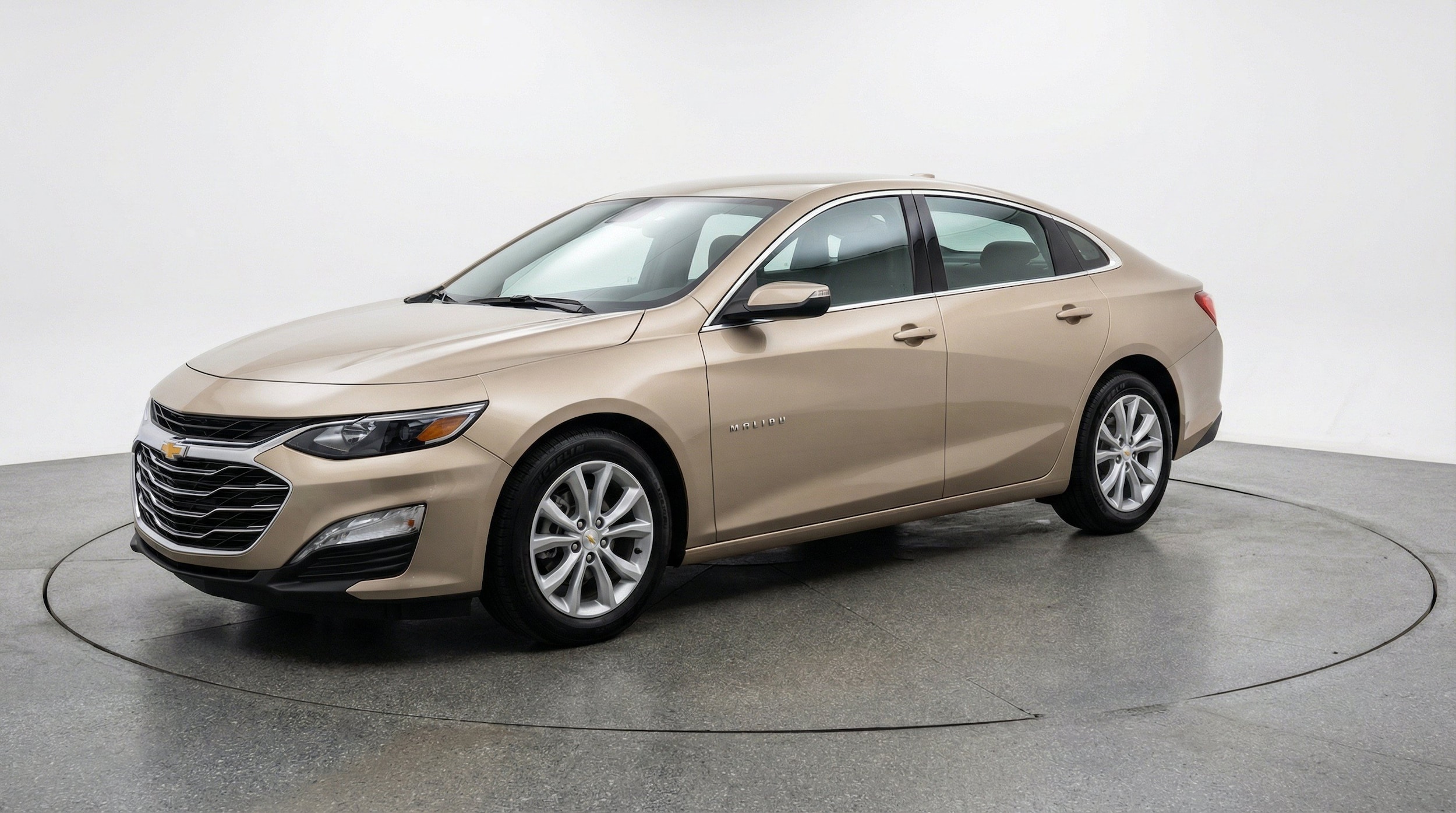 Thumbnail: 2024 Chevrolet Malibu - 3
