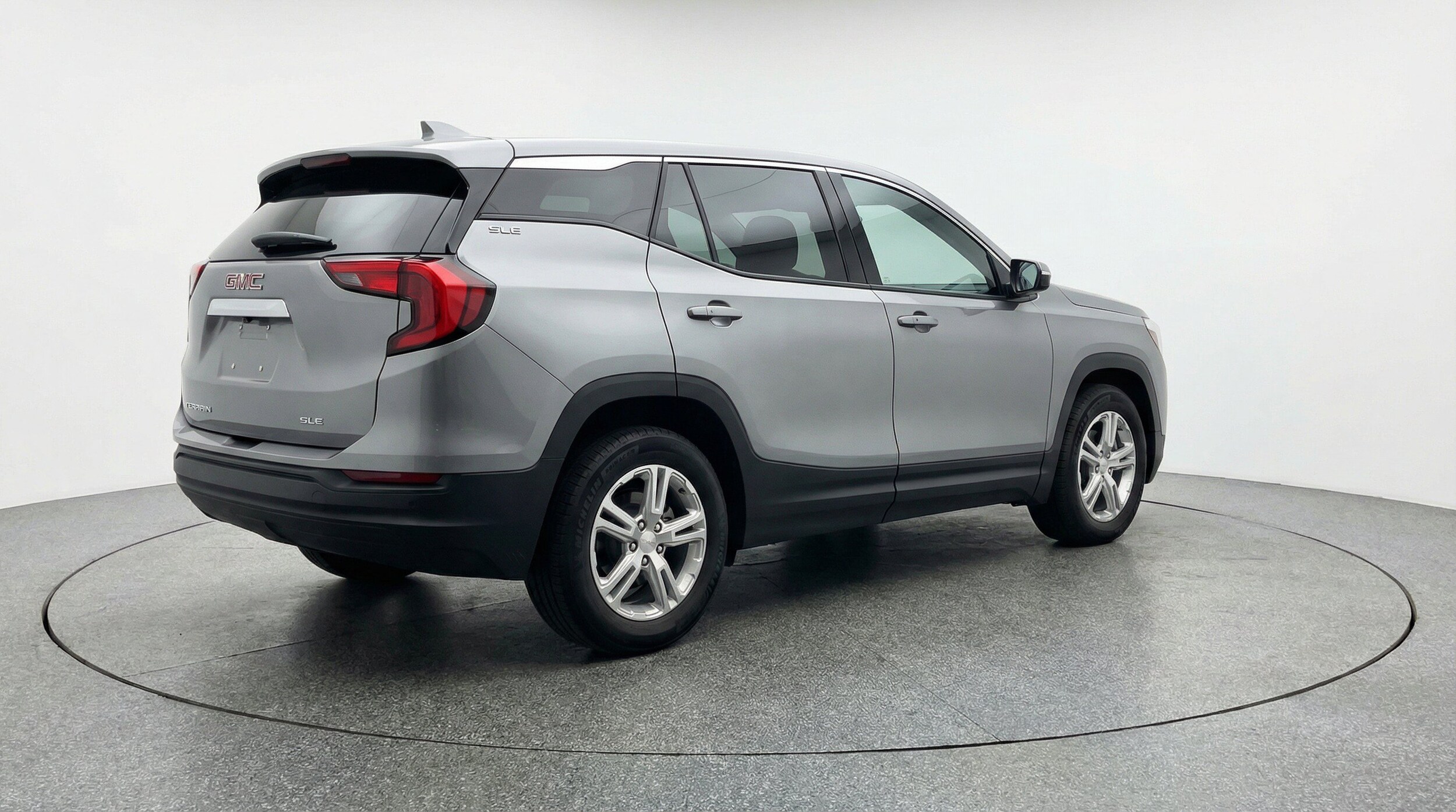 2024 GMC Terrain SLE - Photo 9