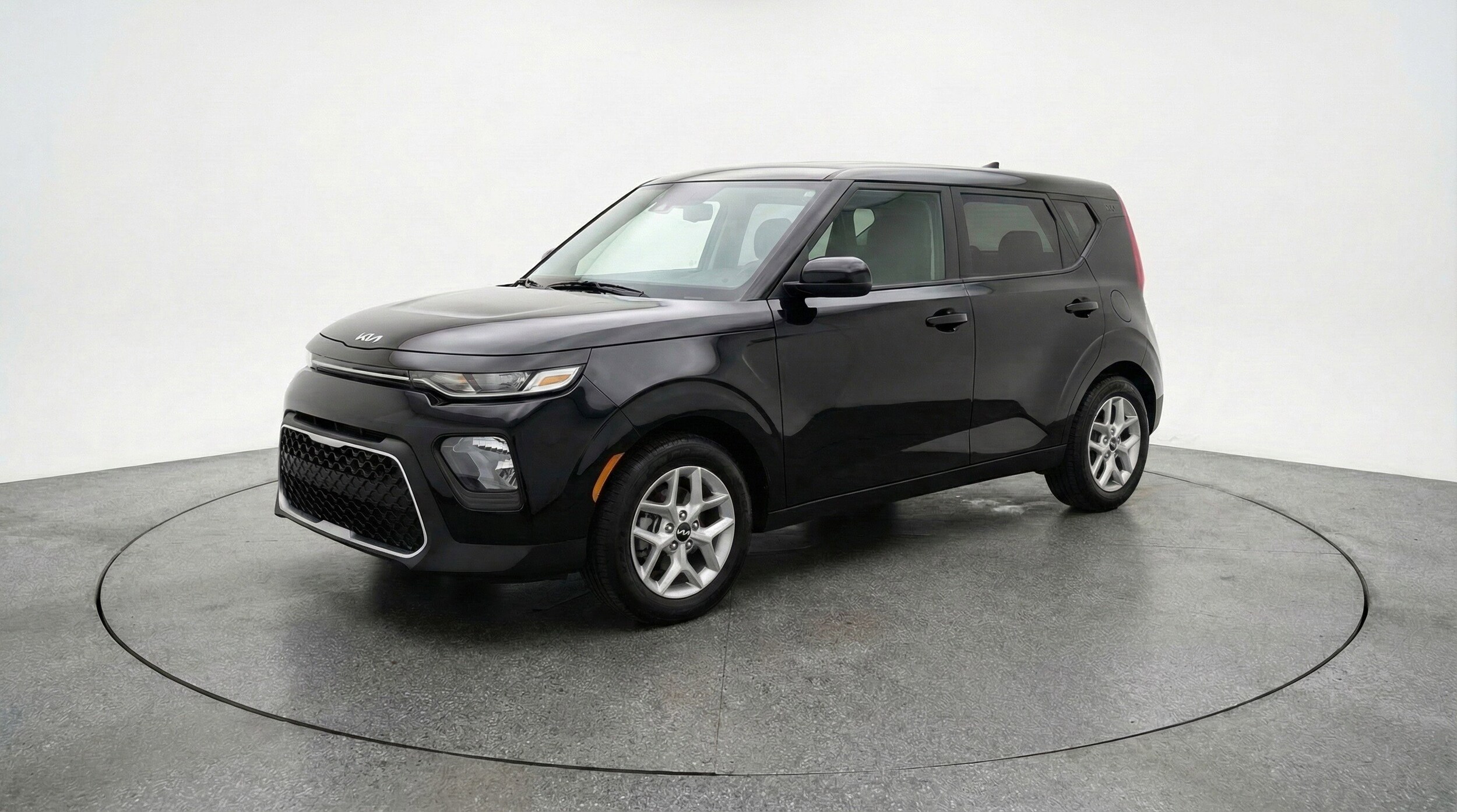 Thumbnail: 2025 Kia Soul - 3