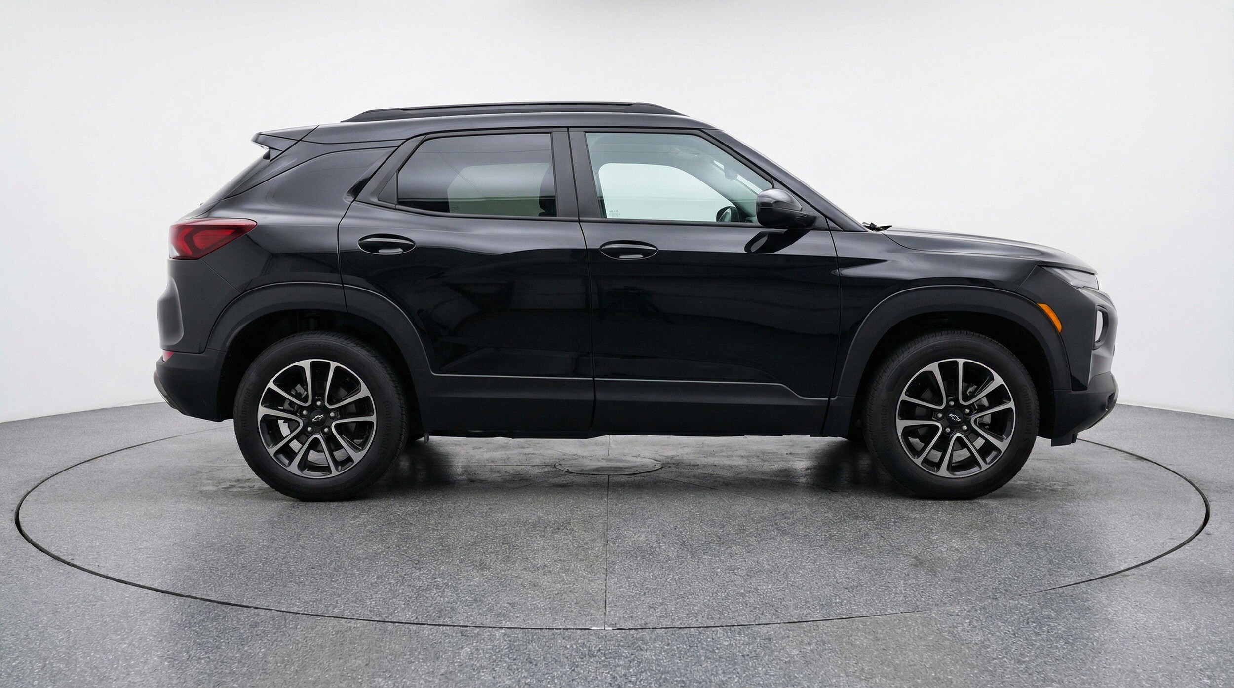 Thumbnail: 2025 Chevrolet TrailBlazer - 11
