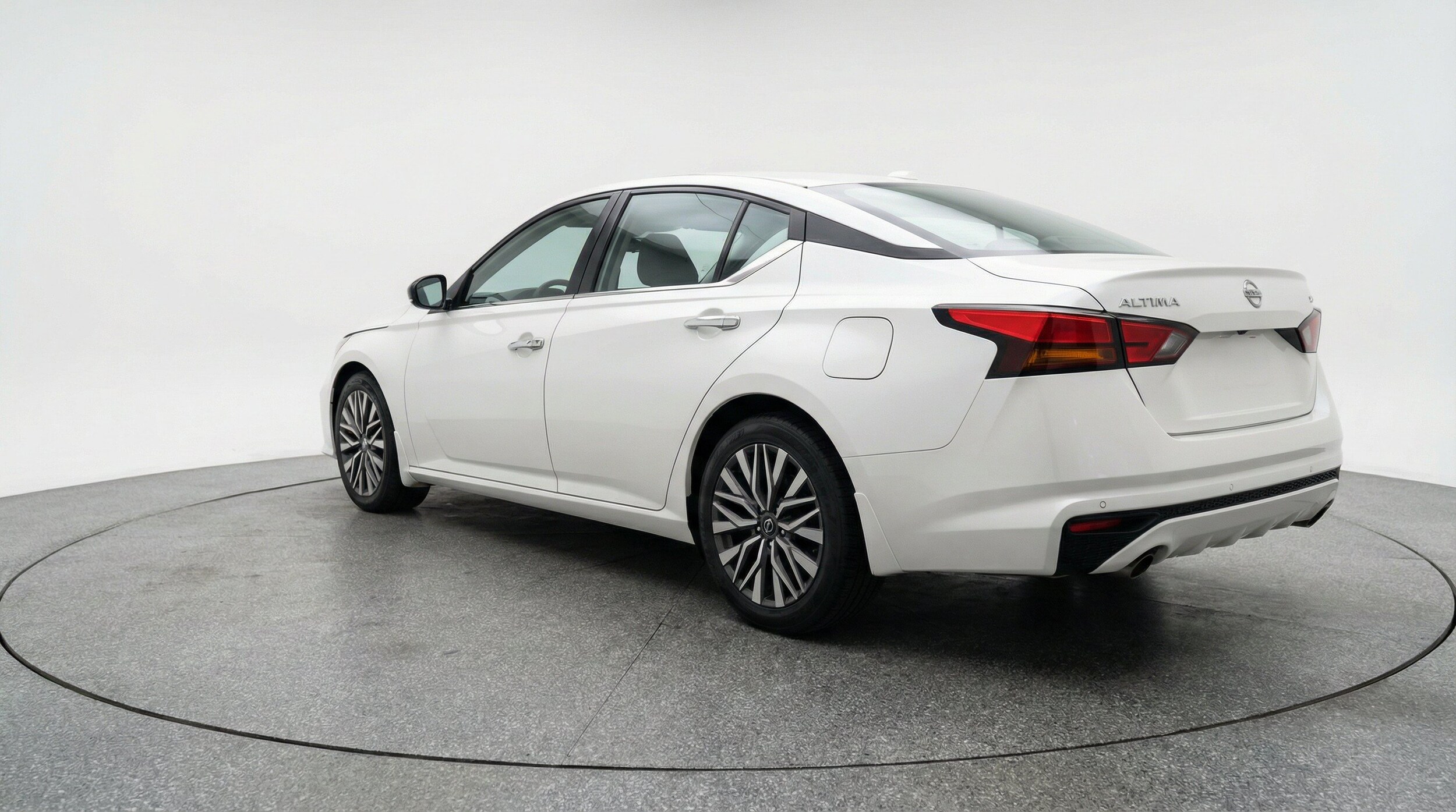 Thumbnail: 2025 Nissan Altima - 6