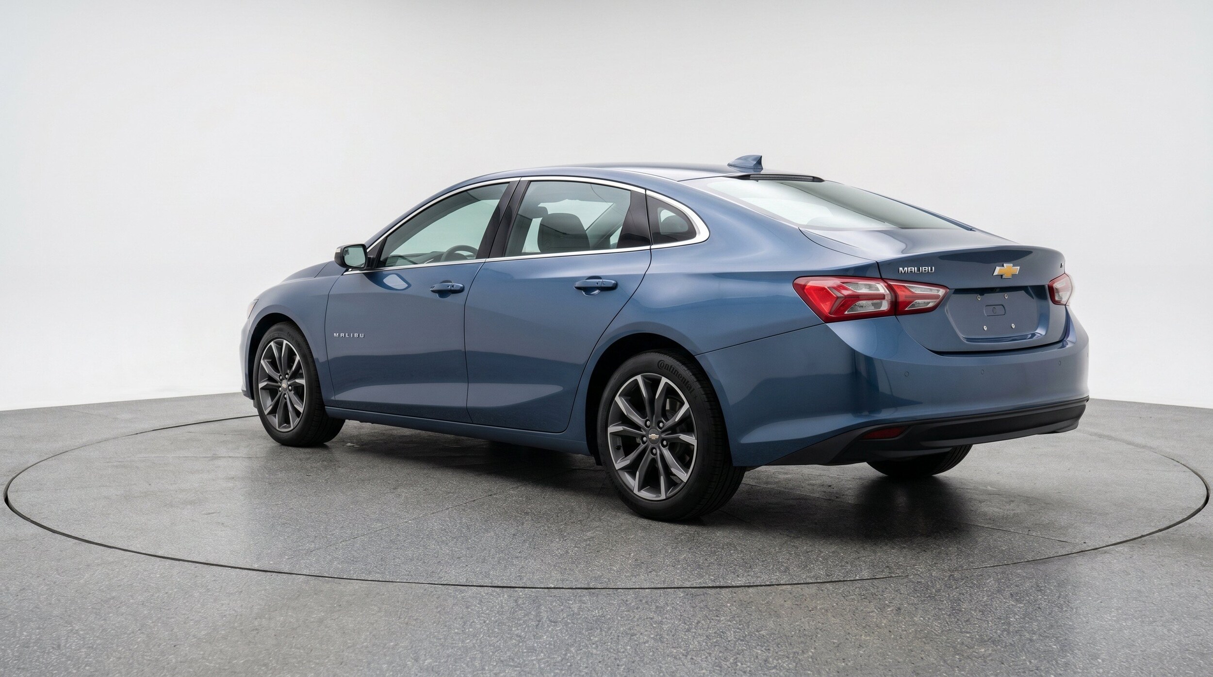 Thumbnail: 2024 Chevrolet Malibu - 6