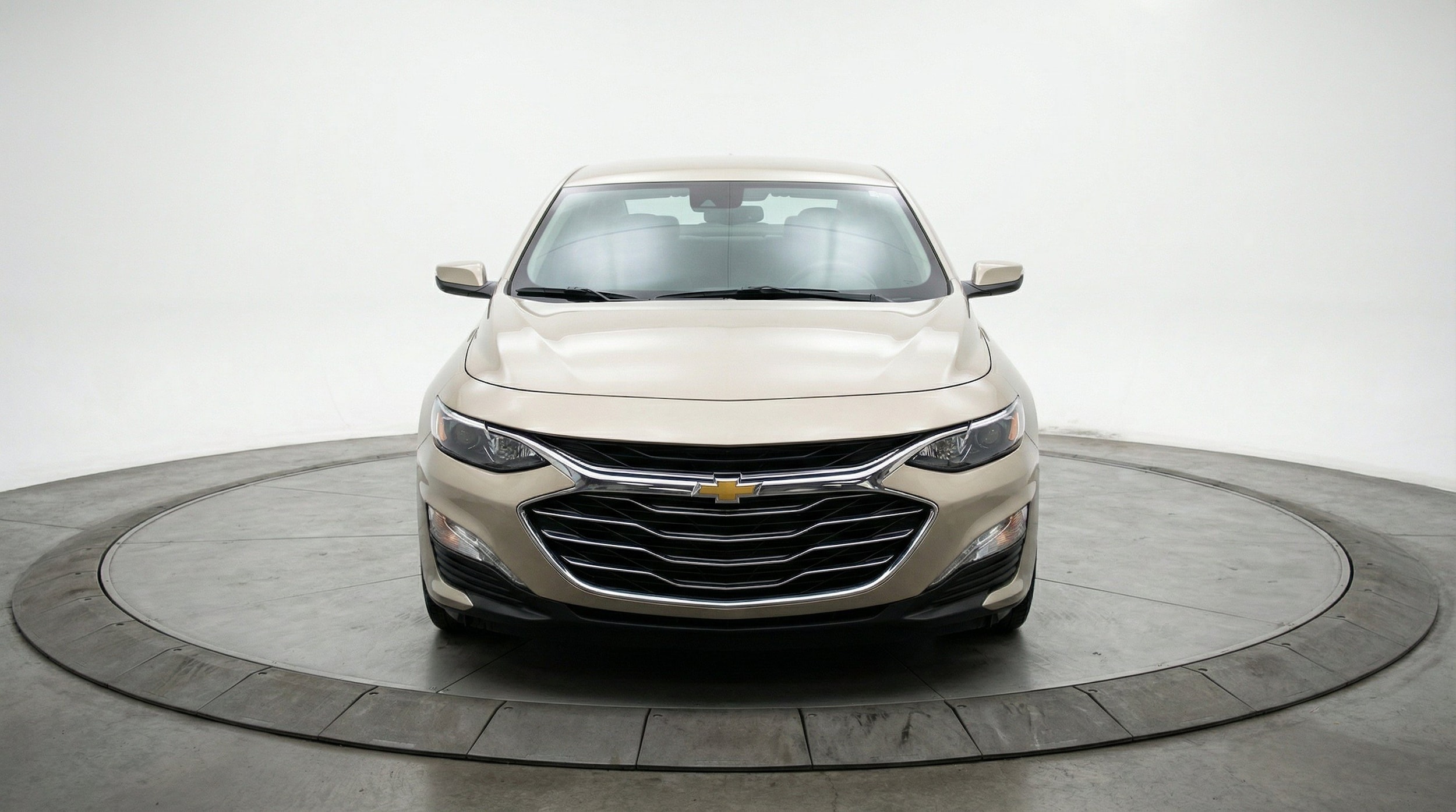 Thumbnail: 2024 Chevrolet Malibu - 2