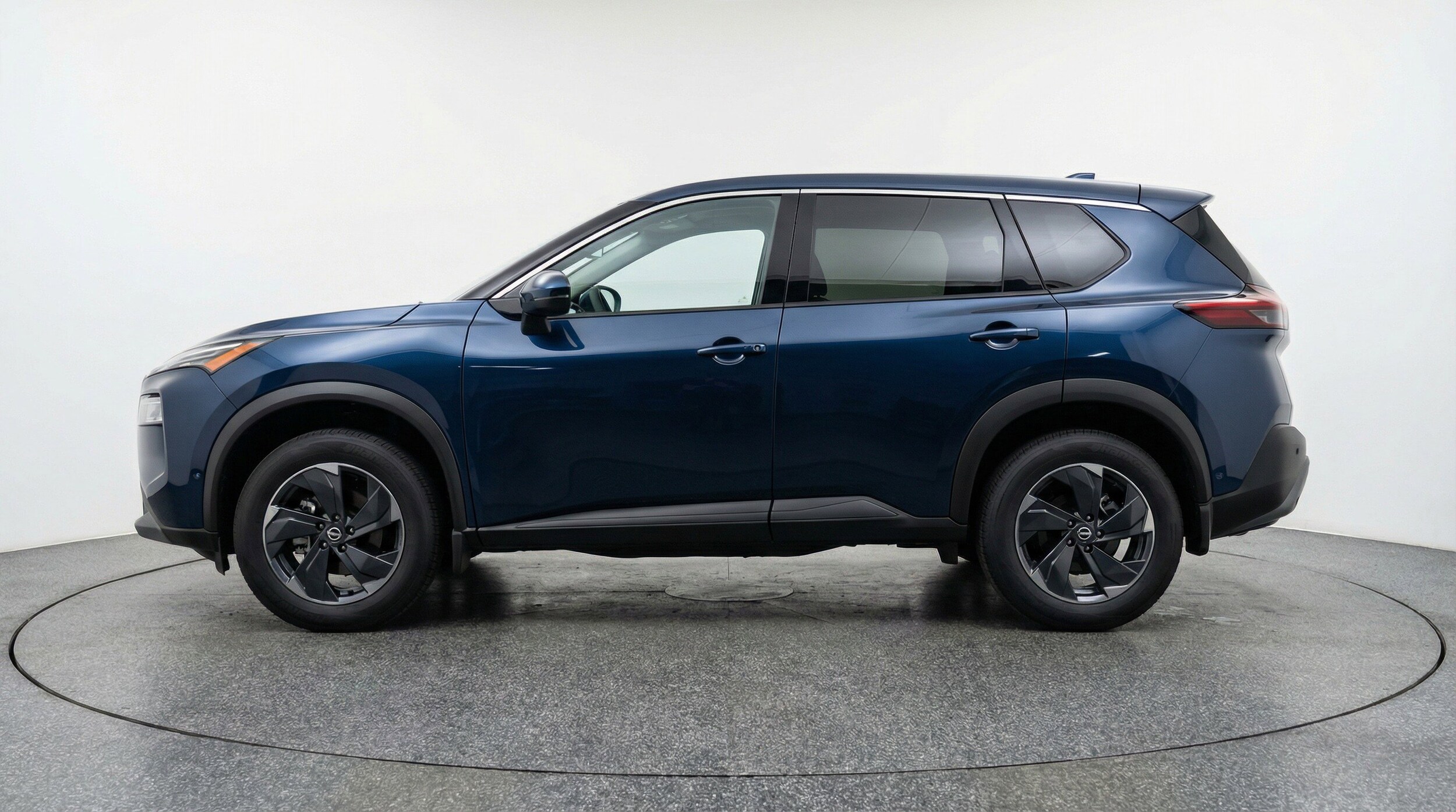 Thumbnail: 2025 Nissan Rogue - 5