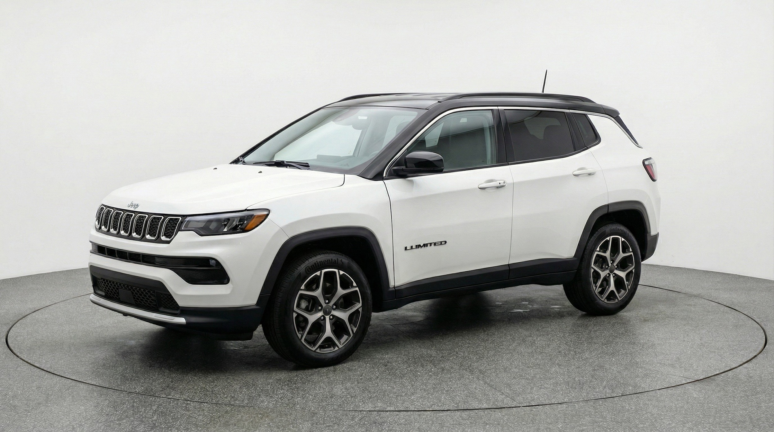 Thumbnail: 2025 Jeep Compass - 3