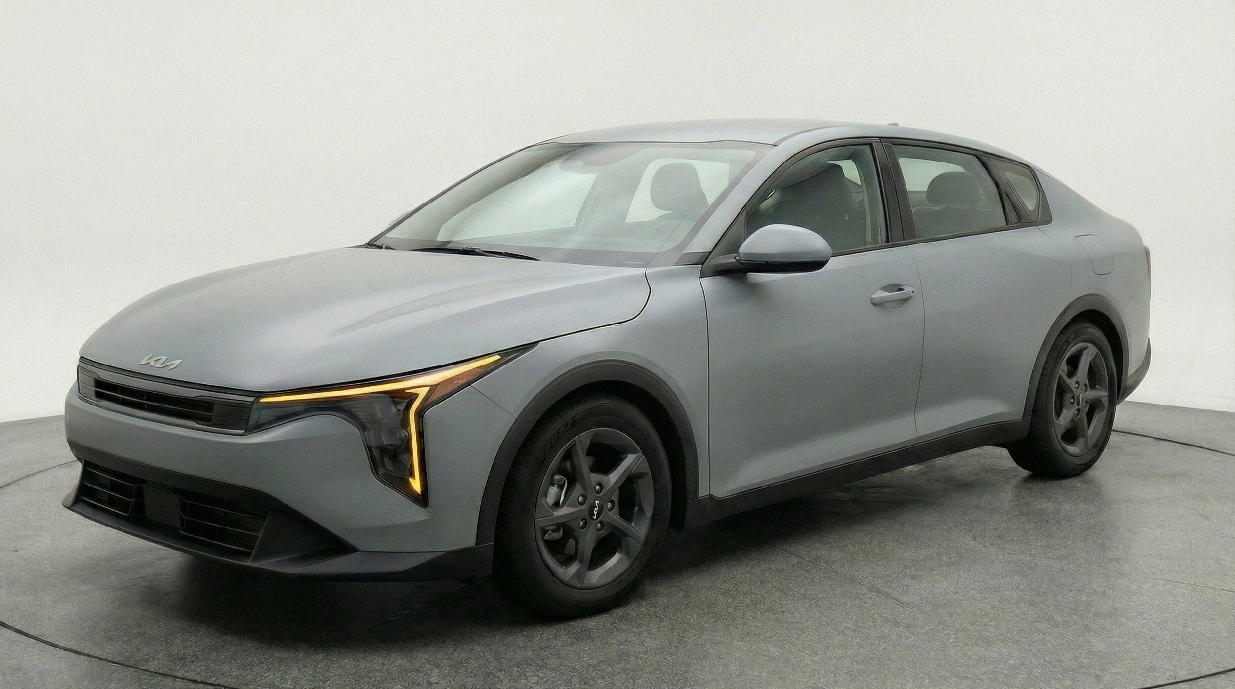 Thumbnail: 2025 Kia K4 - 3