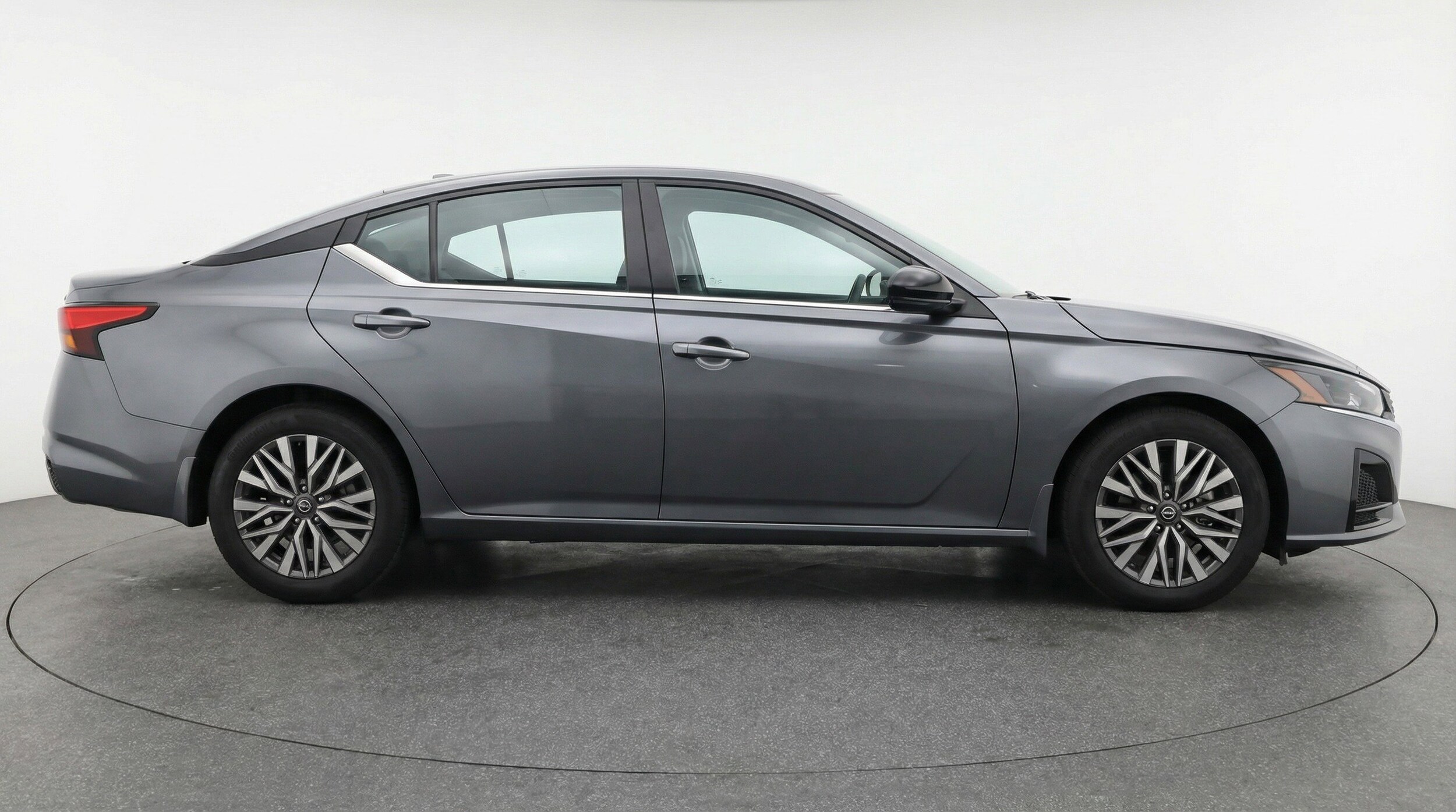 Thumbnail: 2025 Nissan Altima - 11