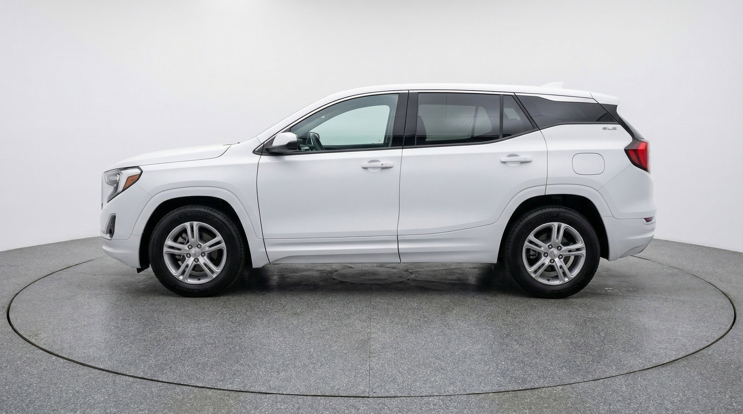 Thumbnail: 2024 GMC Terrain - 5