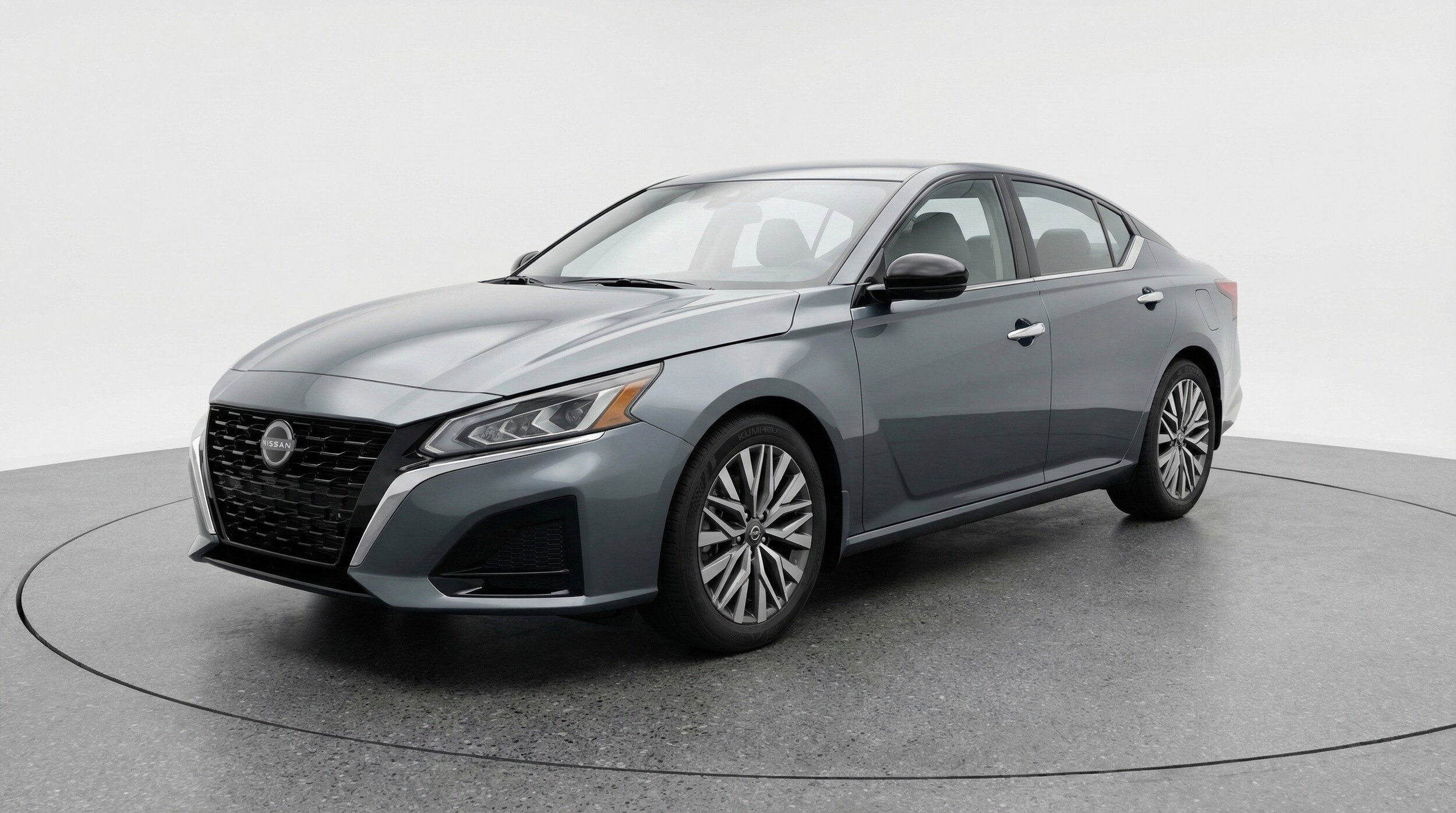 Thumbnail: 2025 Nissan Altima - 3