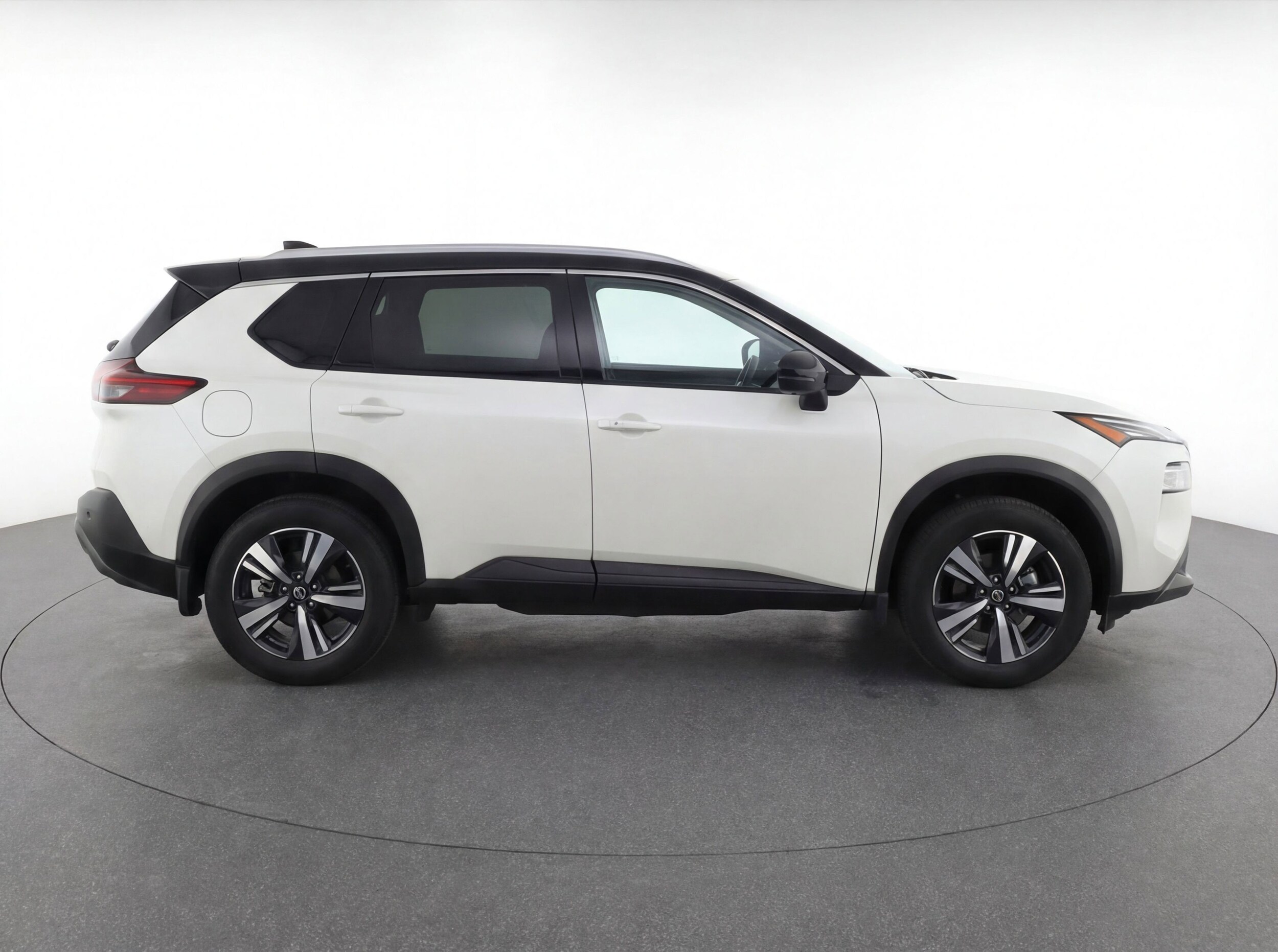 Thumbnail: 2025 Nissan Kicks - 11
