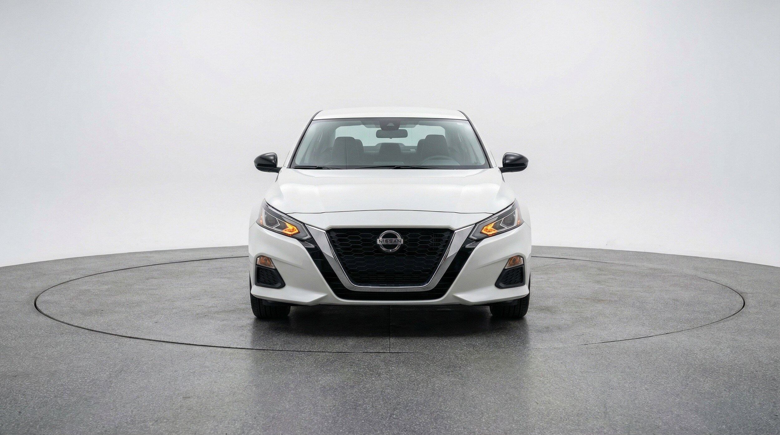 Thumbnail: 2025 Nissan Altima - 2