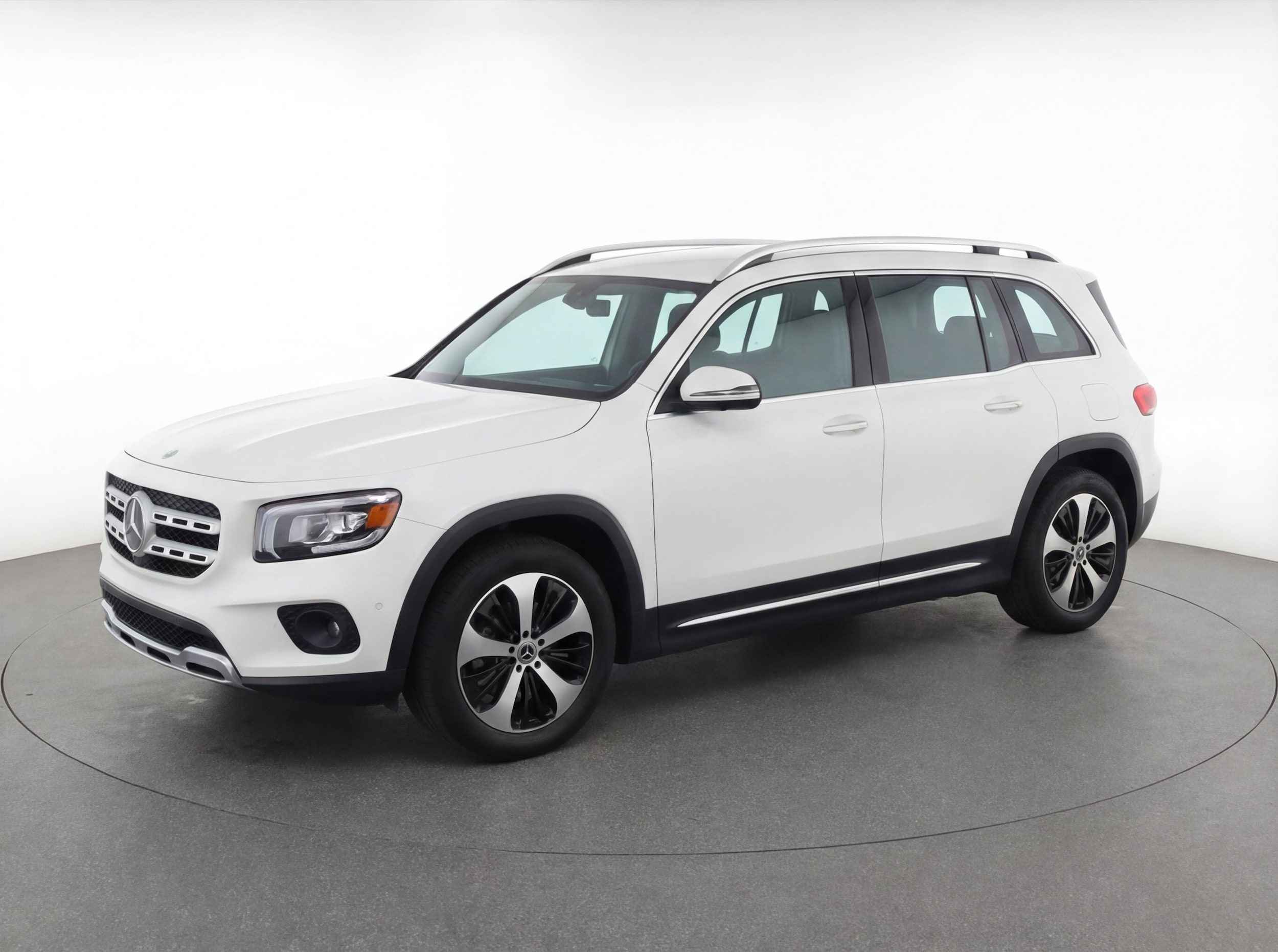 Thumbnail: 2025 Mercedes-Benz GLB - 3