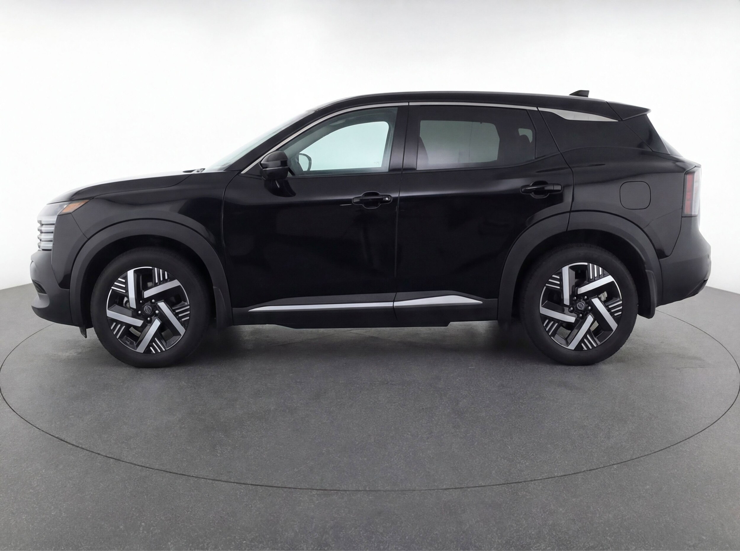 Thumbnail: 2025 Nissan Kicks - 5