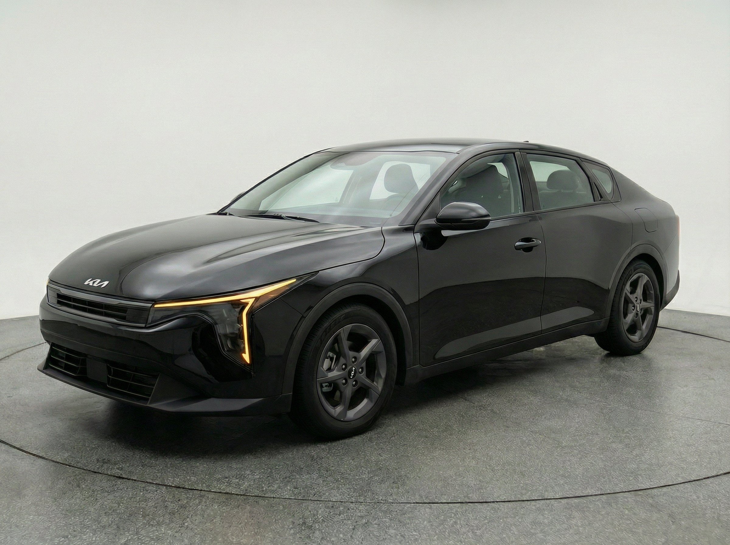Thumbnail: 2025 Kia K4 - 3