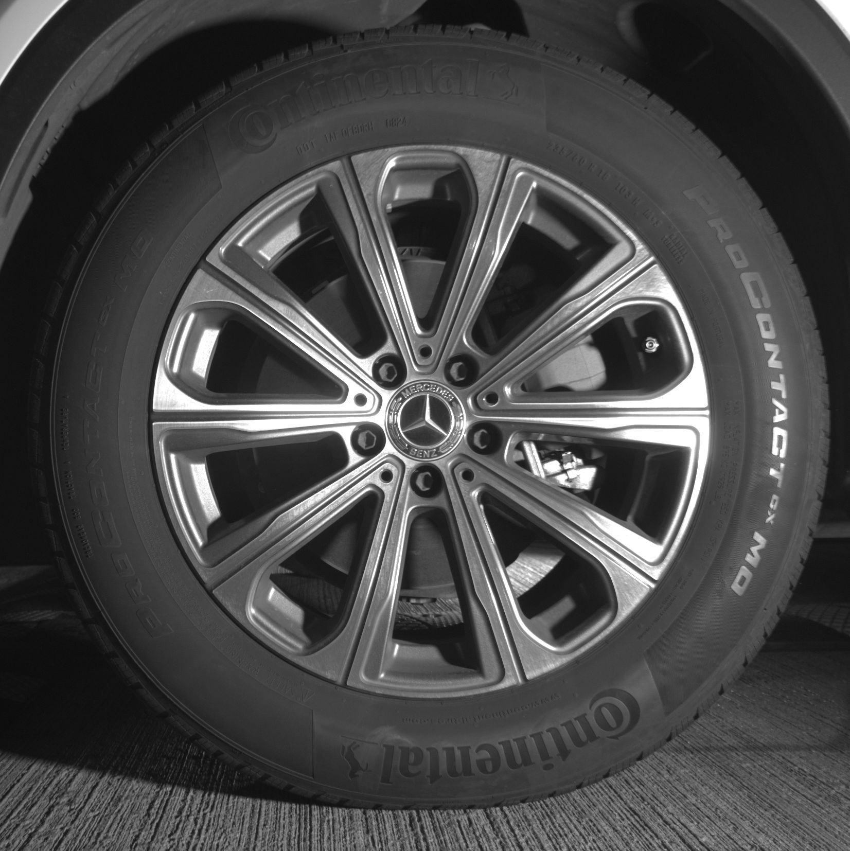 Thumbnail: 2024 Mercedes-Benz GLC - 12