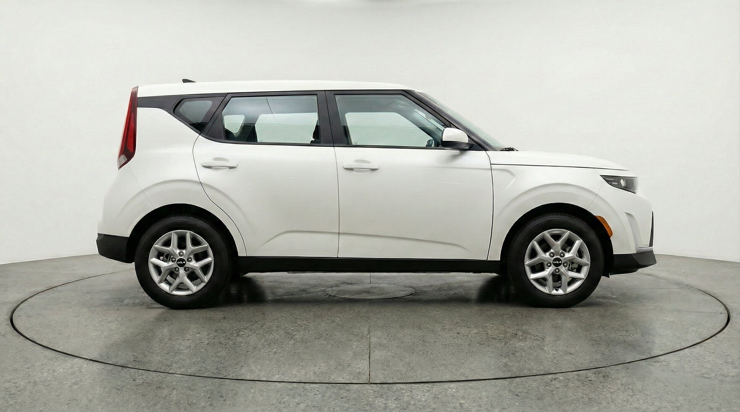 Thumbnail: 2025 Kia Soul - 11