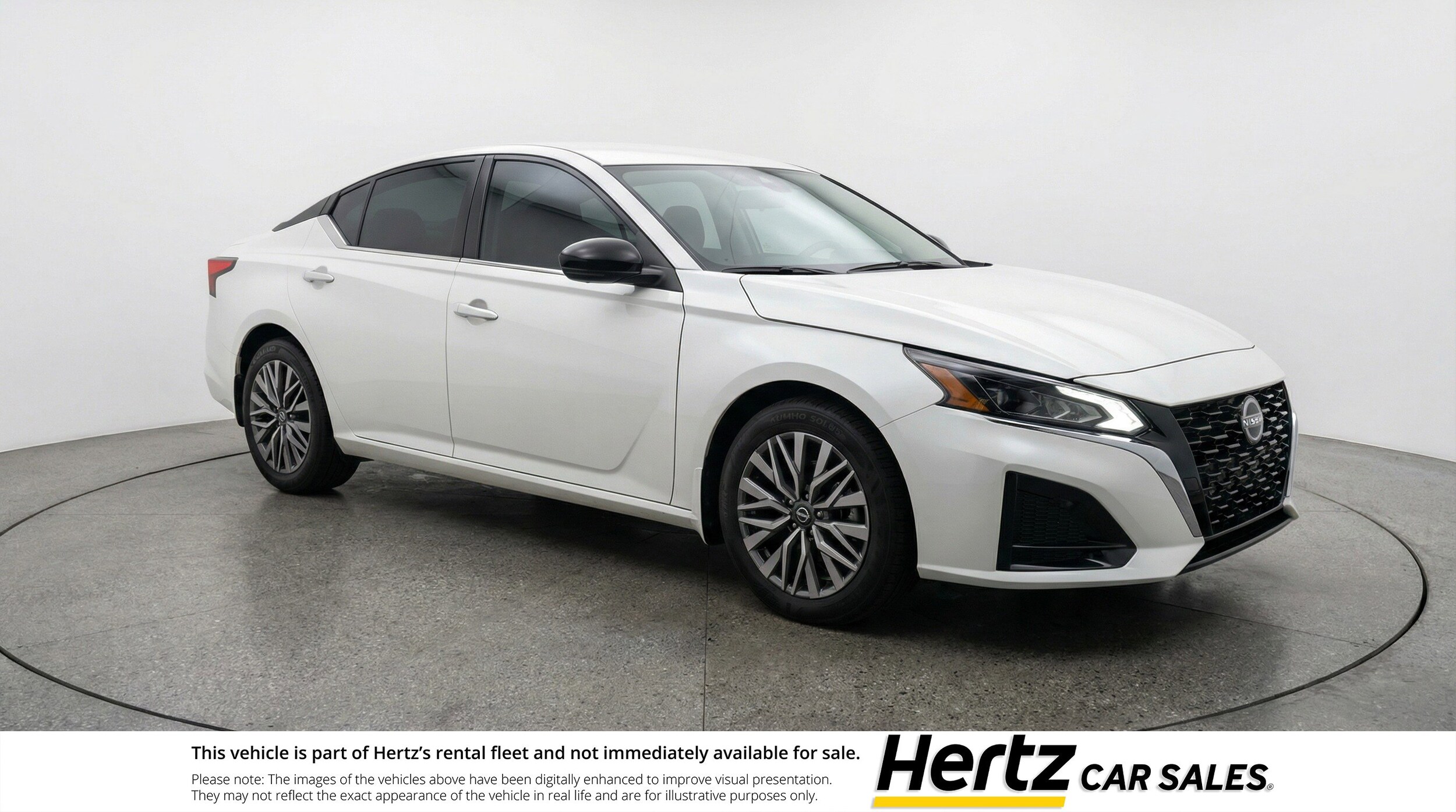 2025 Nissan Altima SV