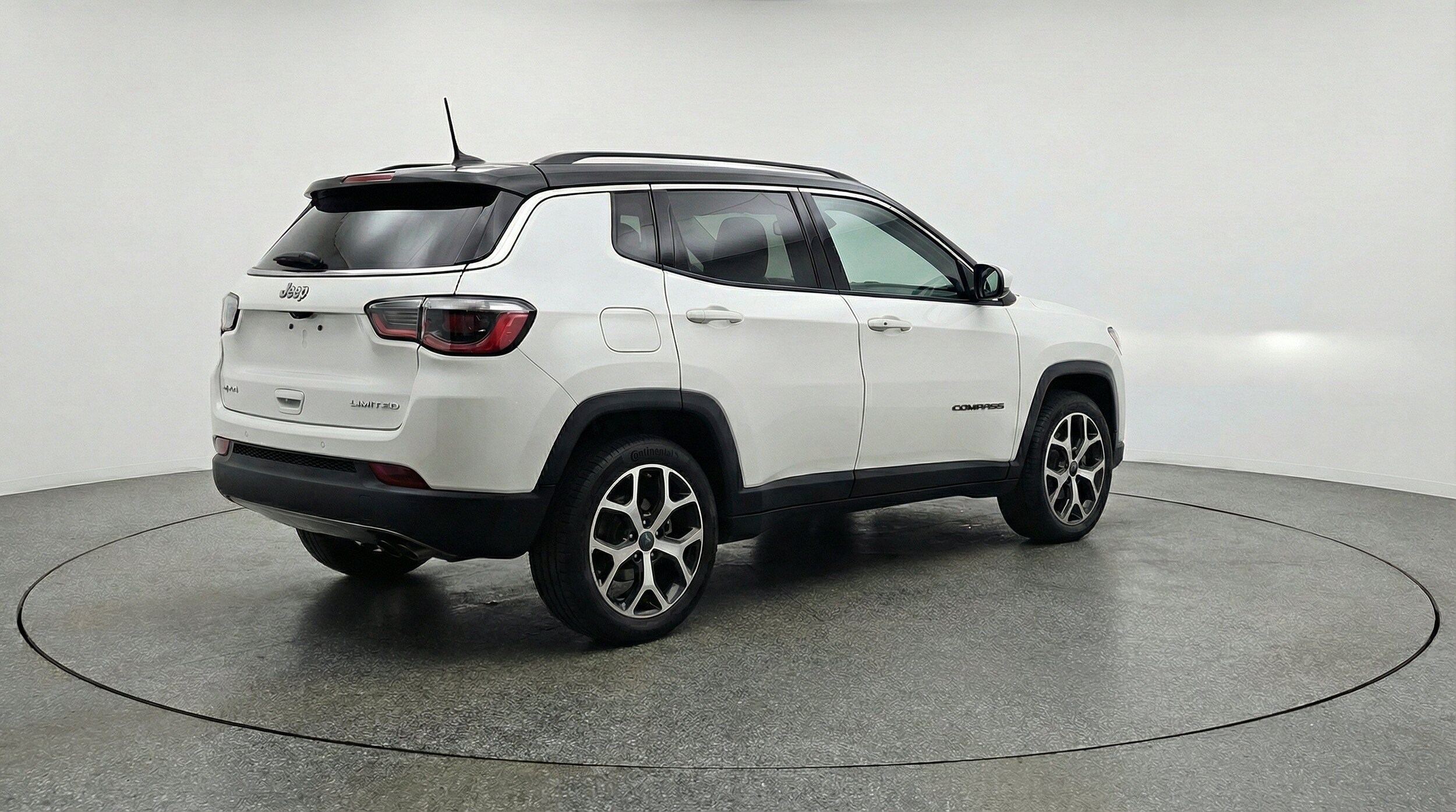 Thumbnail: 2025 Jeep Compass - 9