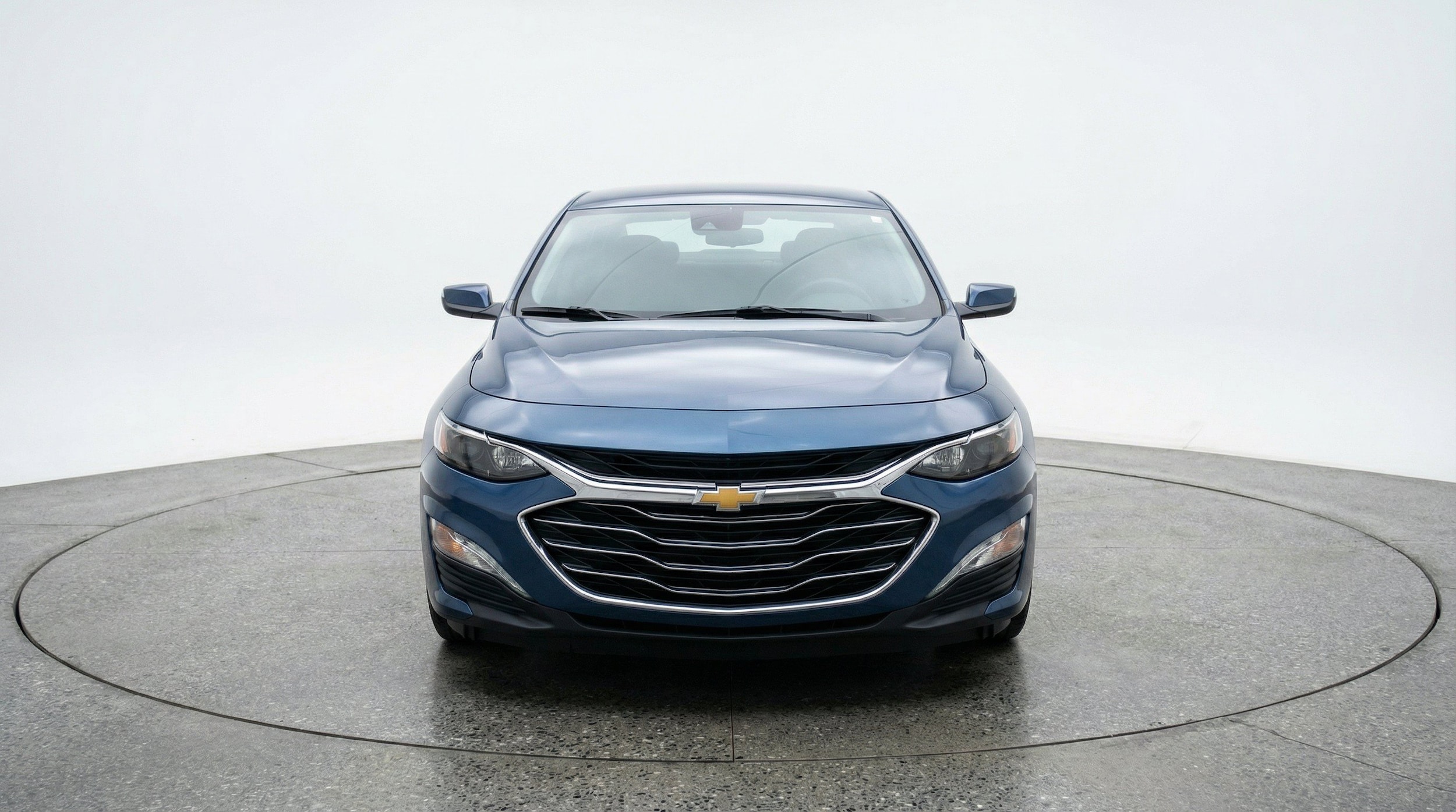 Thumbnail: 2024 Chevrolet Malibu - 2