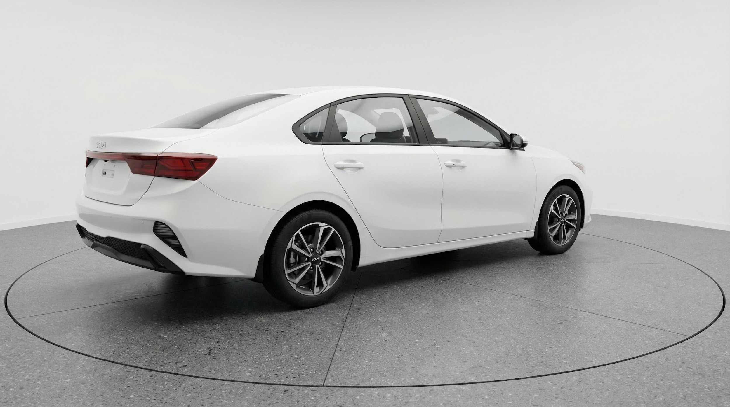 Thumbnail: 2024 Kia Forte - 9