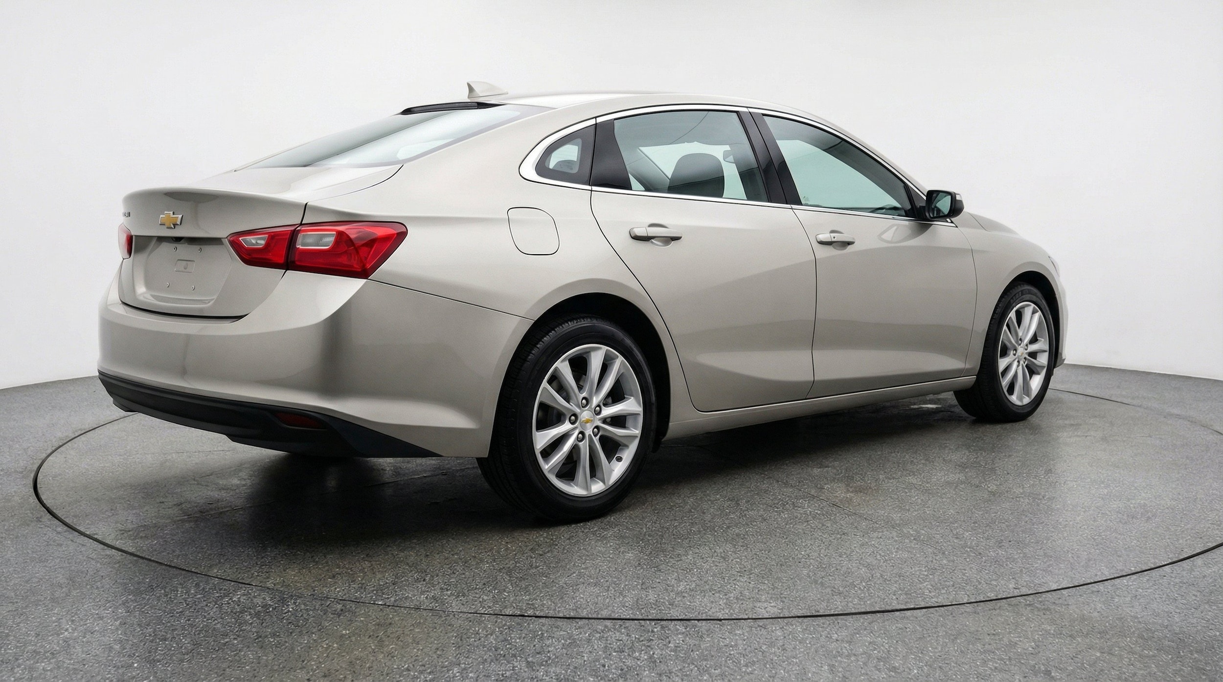 Thumbnail: 2024 Chevrolet Malibu - 9
