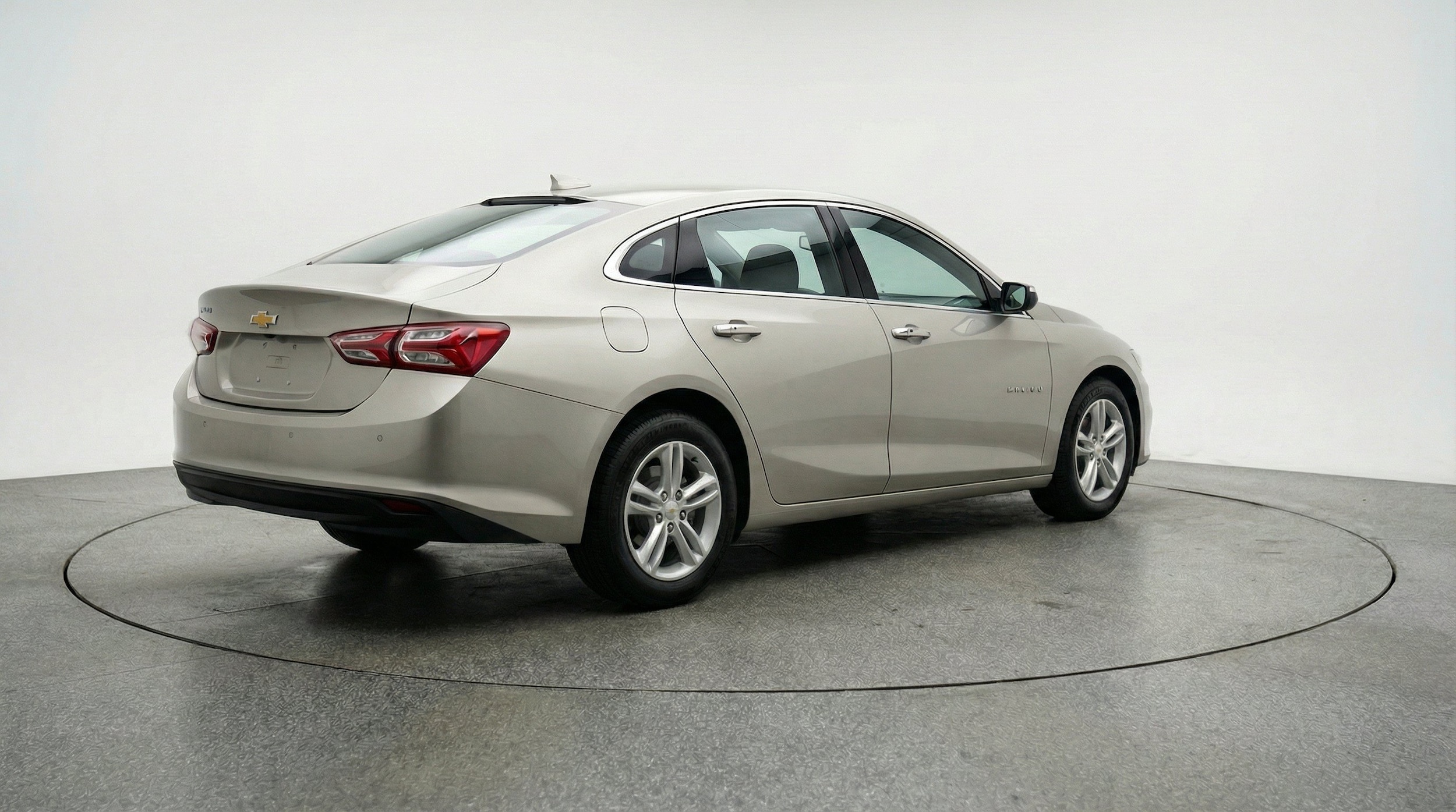 Thumbnail: 2024 Chevrolet Malibu - 9
