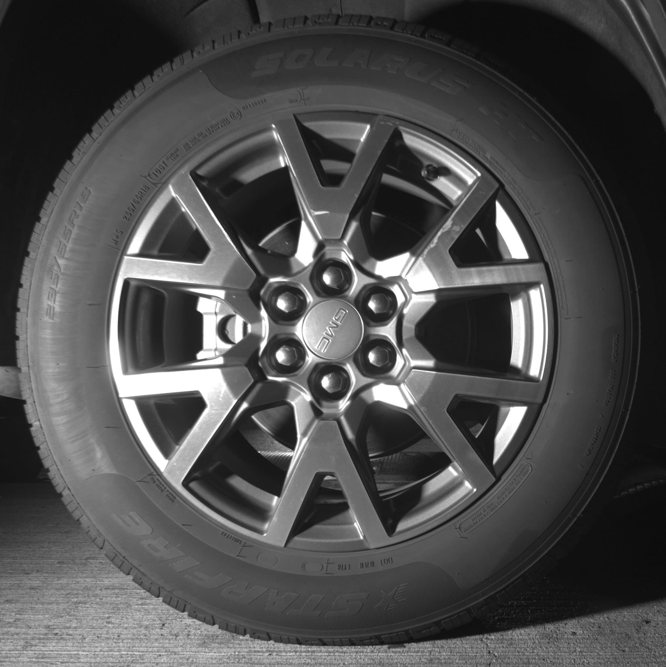 Thumbnail: 2023 GMC Acadia - 15