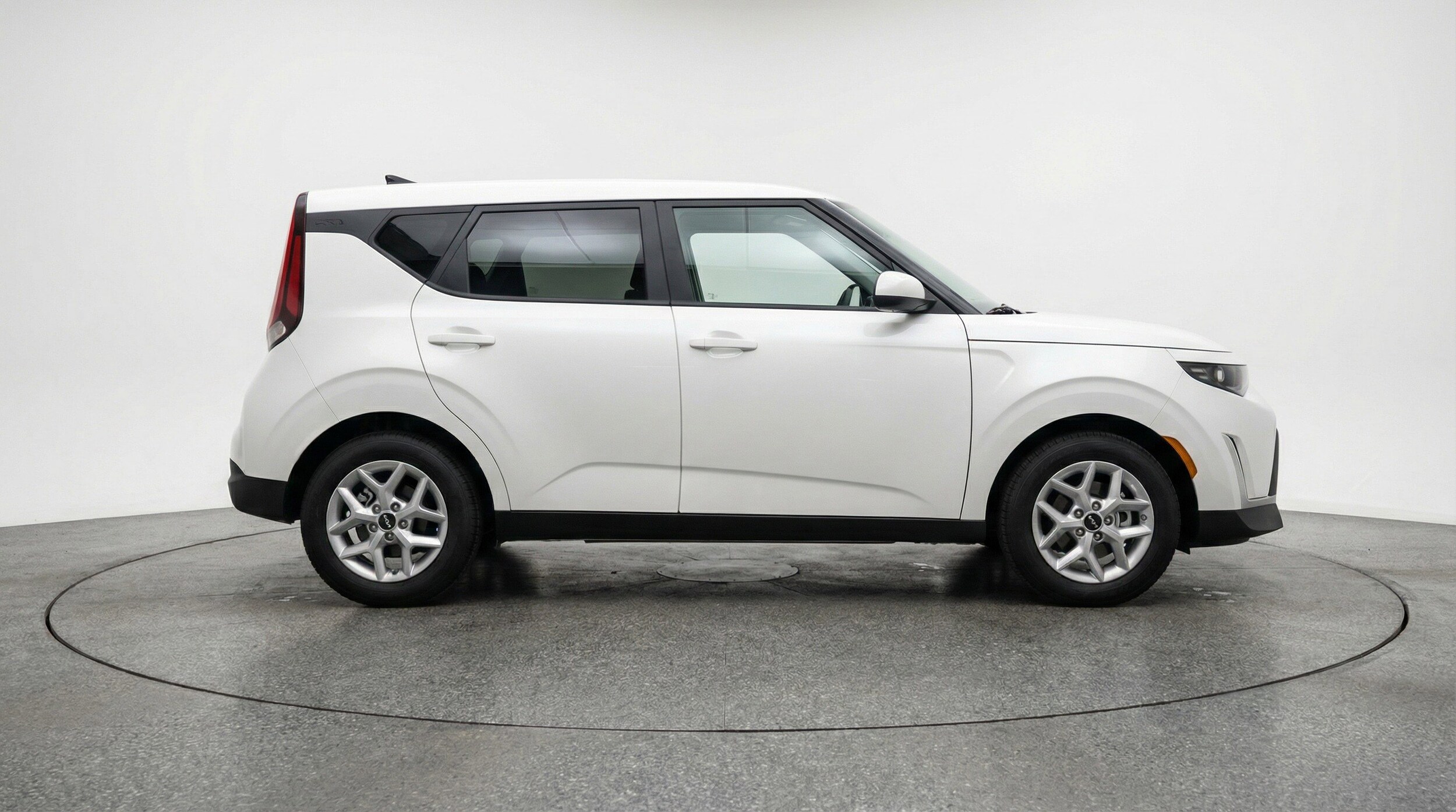 Thumbnail: 2025 Kia Soul - 11