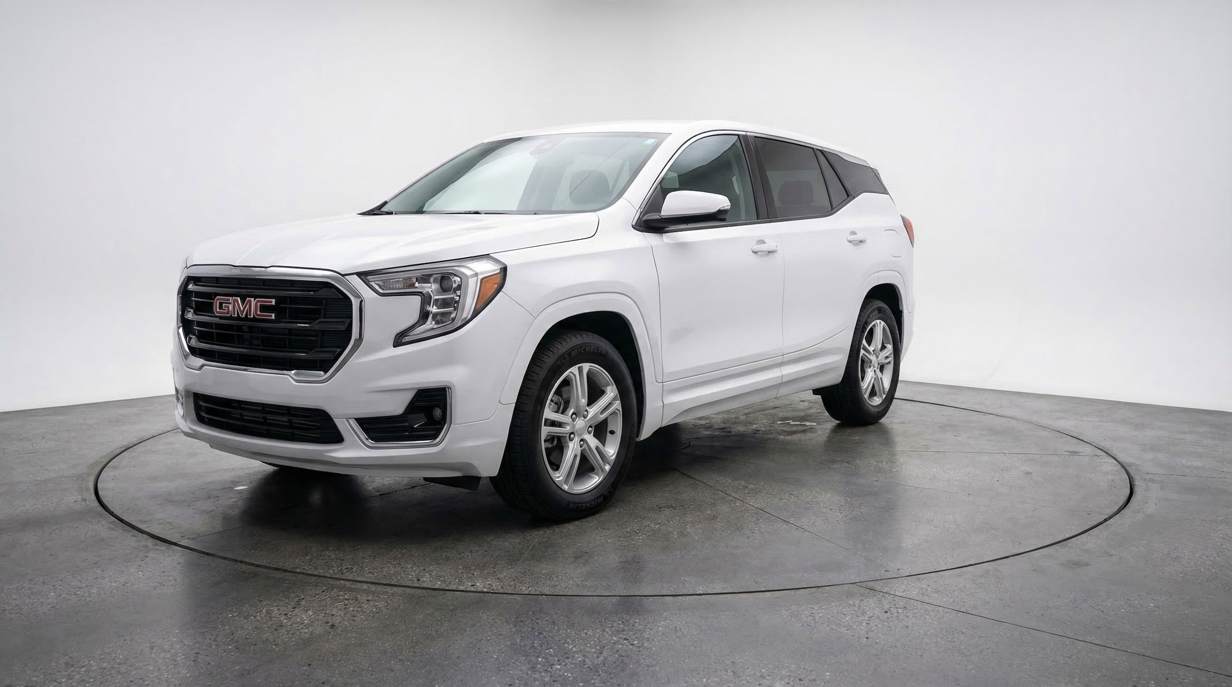 Thumbnail: 2024 GMC Terrain - 3