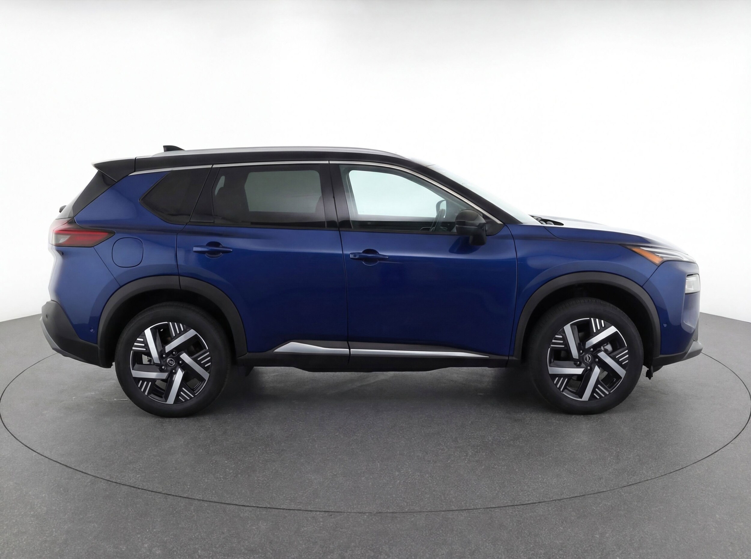 Thumbnail: 2025 Nissan Kicks - 11