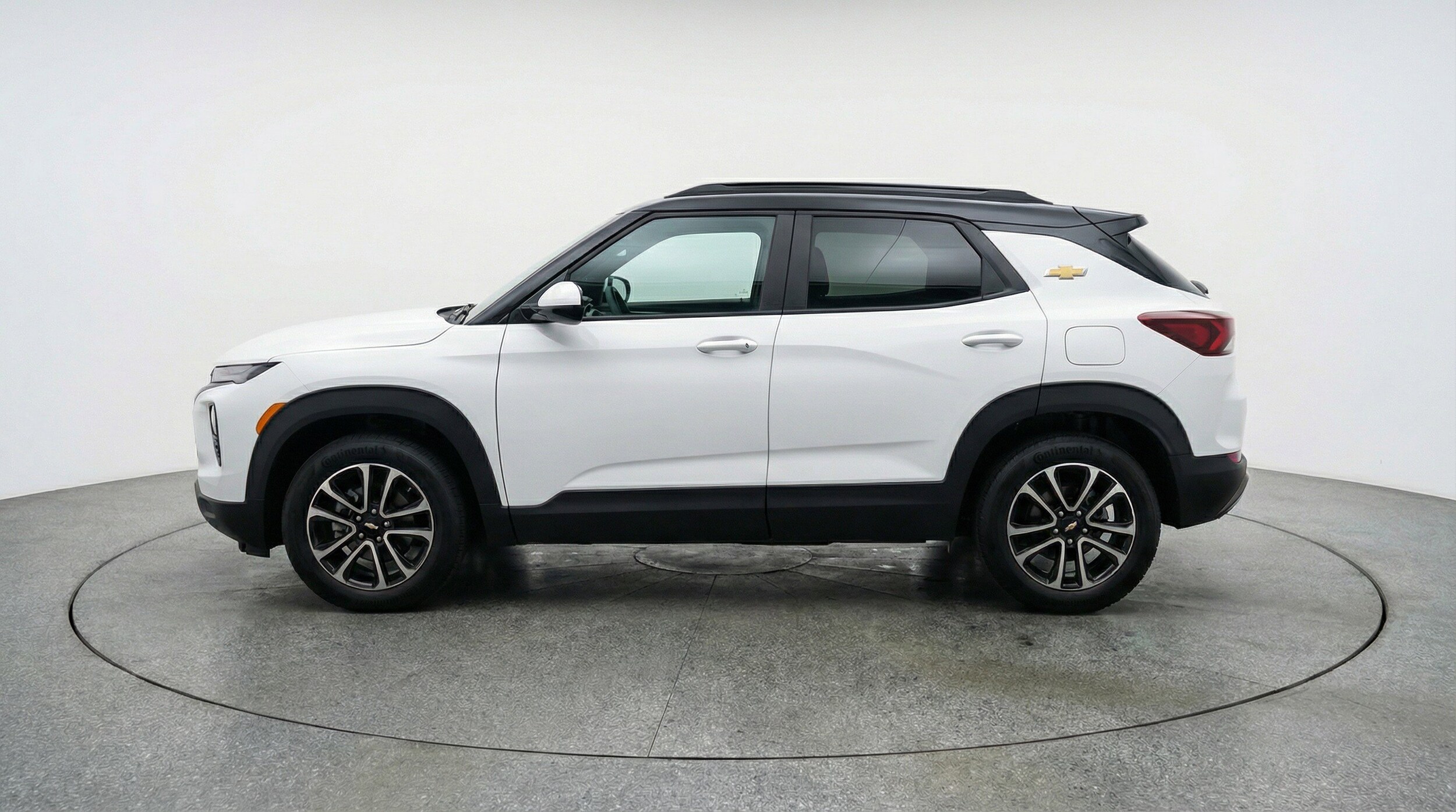 Thumbnail: 2025 Chevrolet TrailBlazer - 5