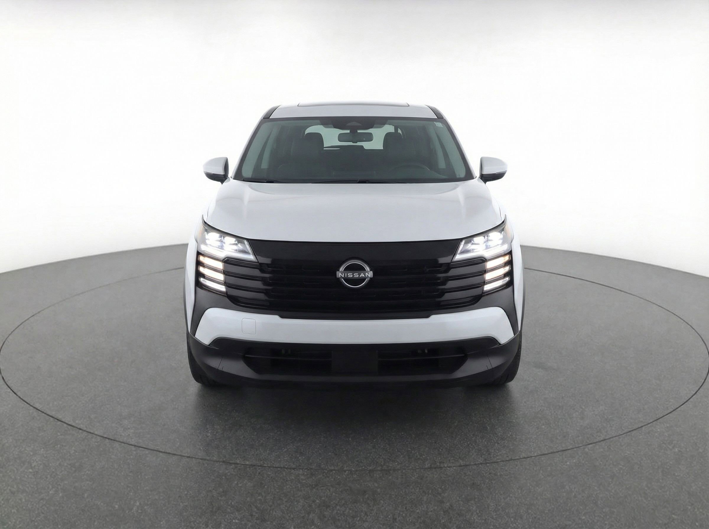 Thumbnail: 2025 Nissan Kicks - 2